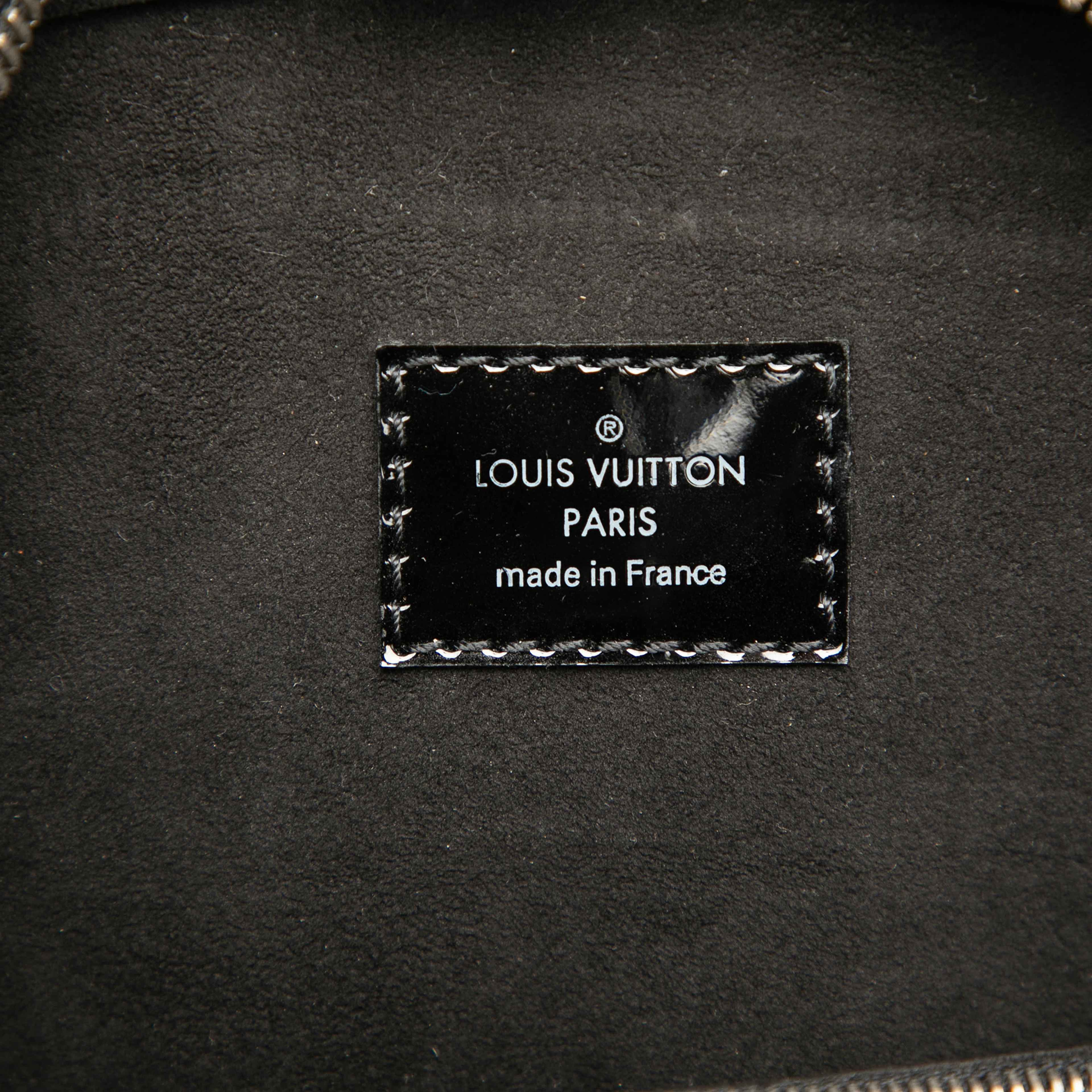 Louis Vuitton Electric Epi Pont Neuf Pm, från Luxclusif, i färgen black. Klicka för att öppna bilden i stort format