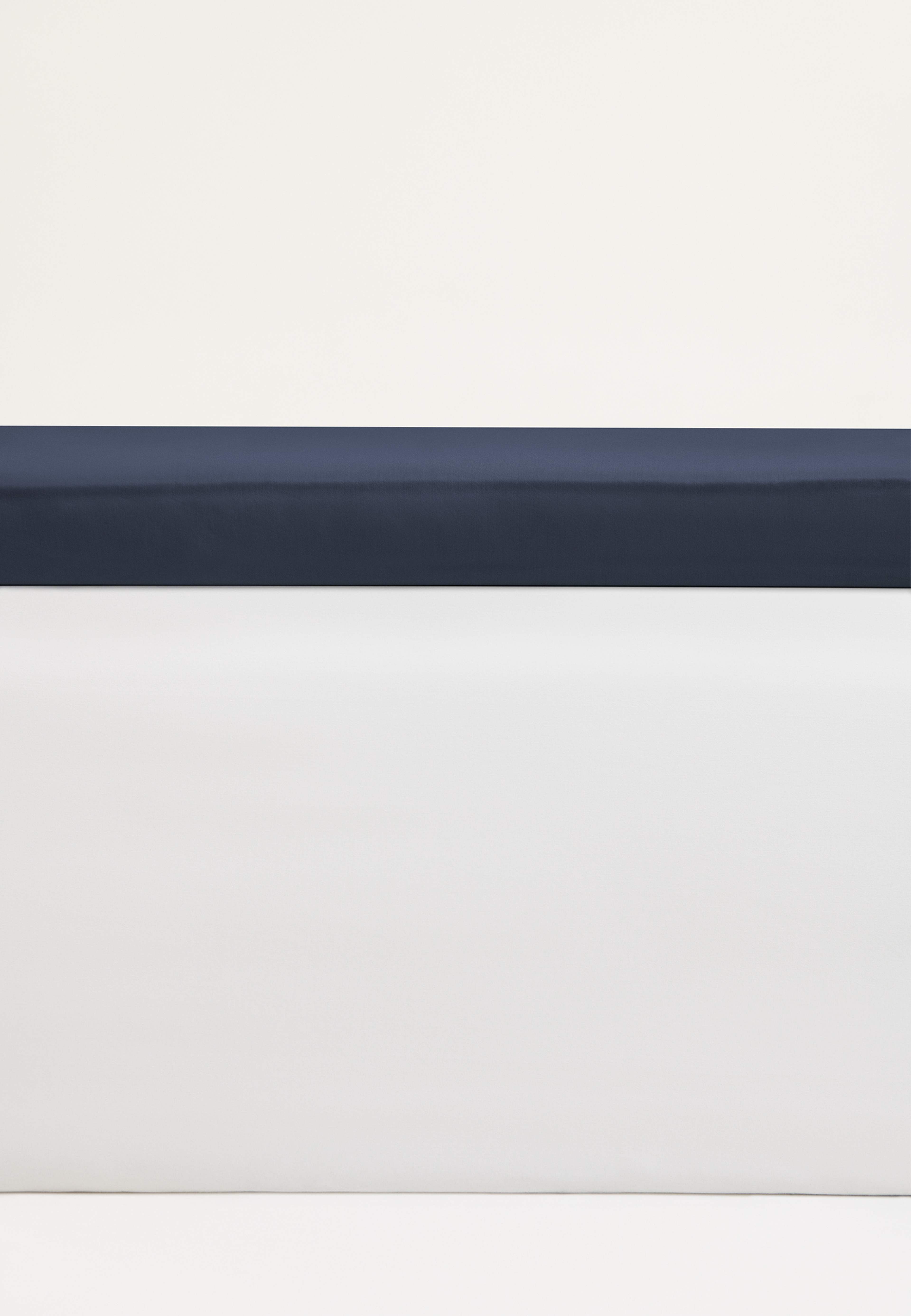 Kuversytt Lakan Arkipelag Blank Navy 180x200cm