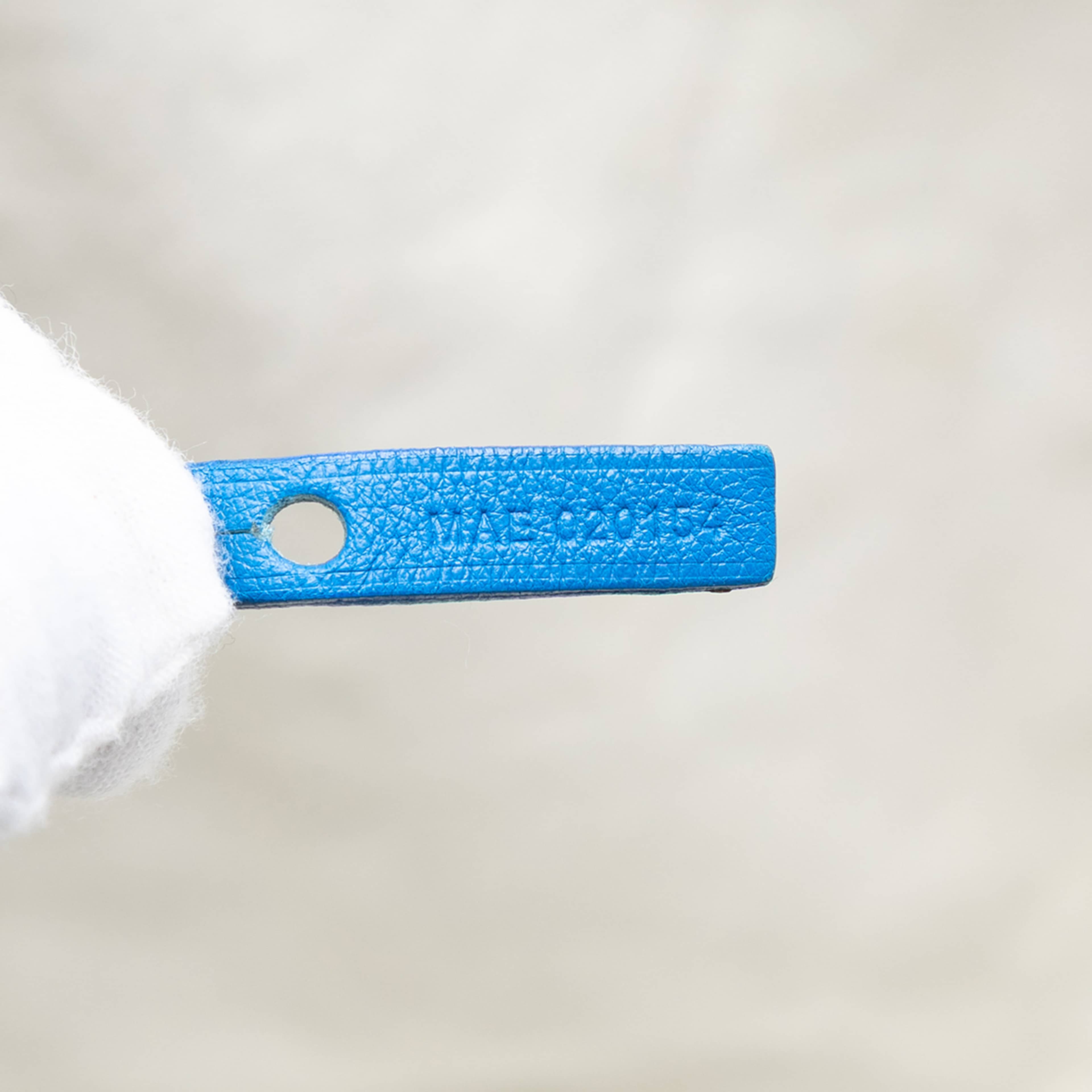 Goyard Goyardine Saint Louis Gm, från Luxclusif, i färgen blue. Klicka för att öppna bilden i stort format