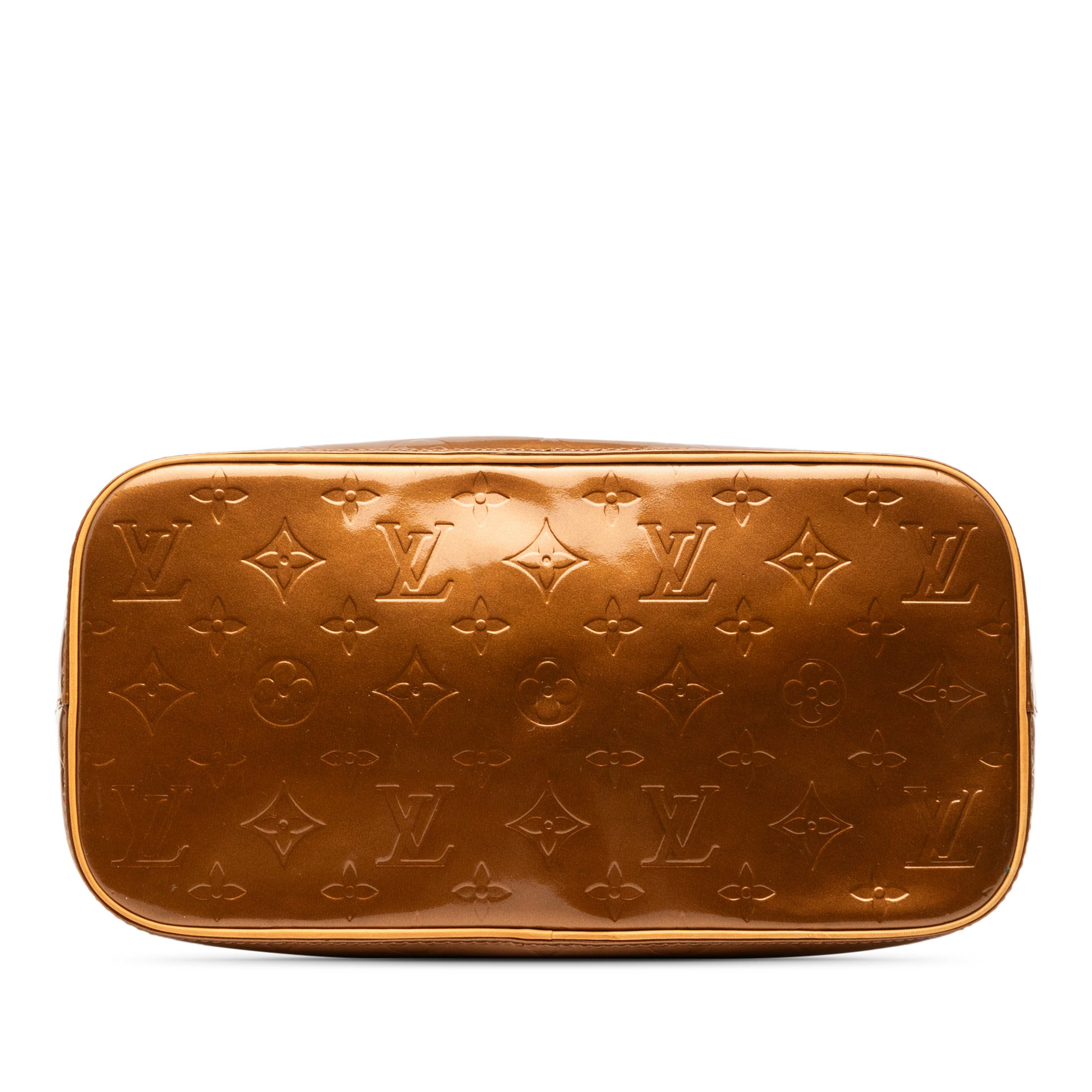 Louis Vuitton Monogram Vernis Houston, från Luxclusif, i färgen brun. Klicka för att öppna bilden i stort format