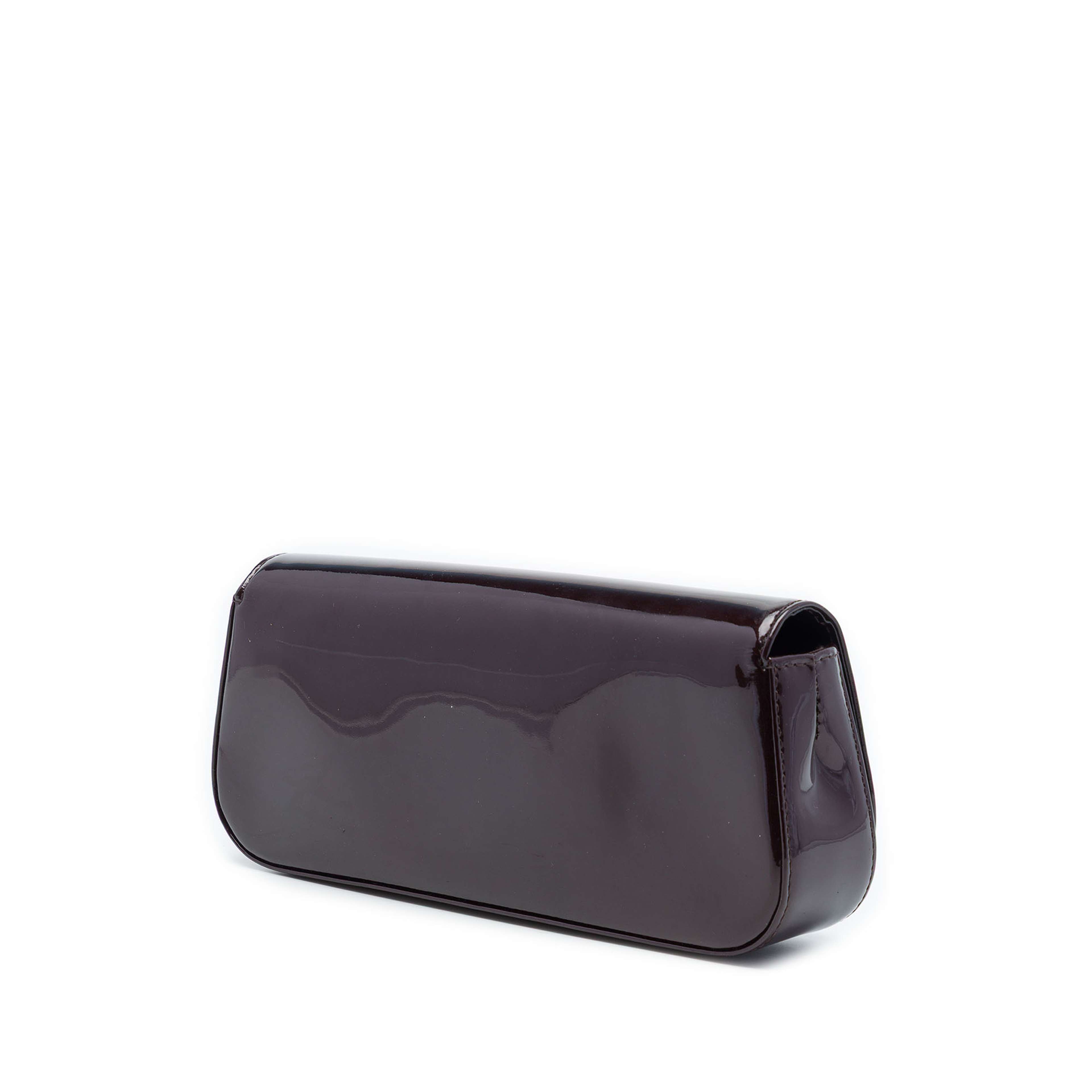 Louis Vuitton Vernis Sobe, från Luxclusif, i färgen purpur. Klicka för att öppna bilden i stort format