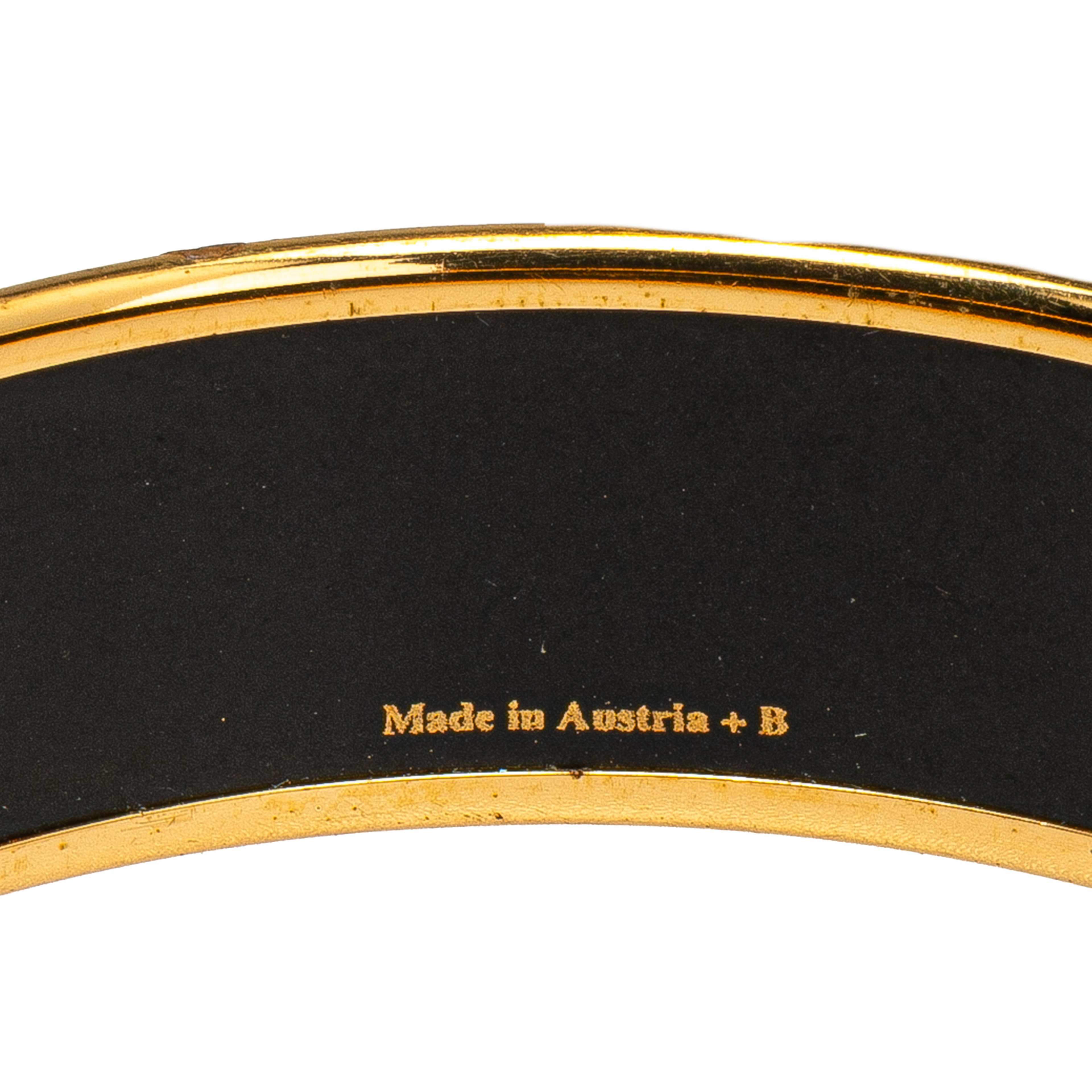 Hermès Wide Enamel Wheat And Fruits Bangle Gm, från Luxclusif, i färgen yellow. Klicka för att öppna bilden i stort format