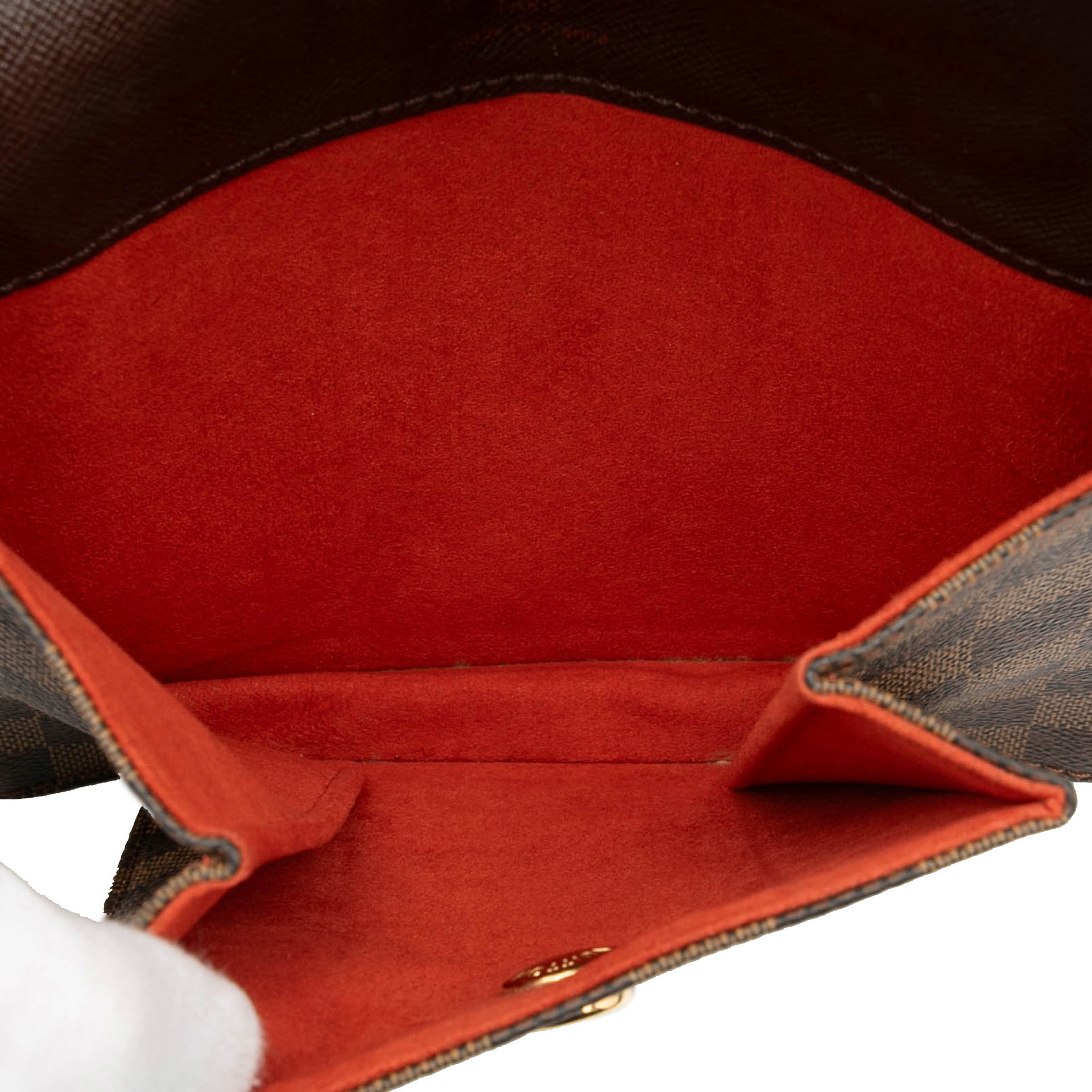 Louis Vuitton Damier Ebene Pimlico, från Luxclusif, i färgen brown. Klicka för att öppna bilden i stort format