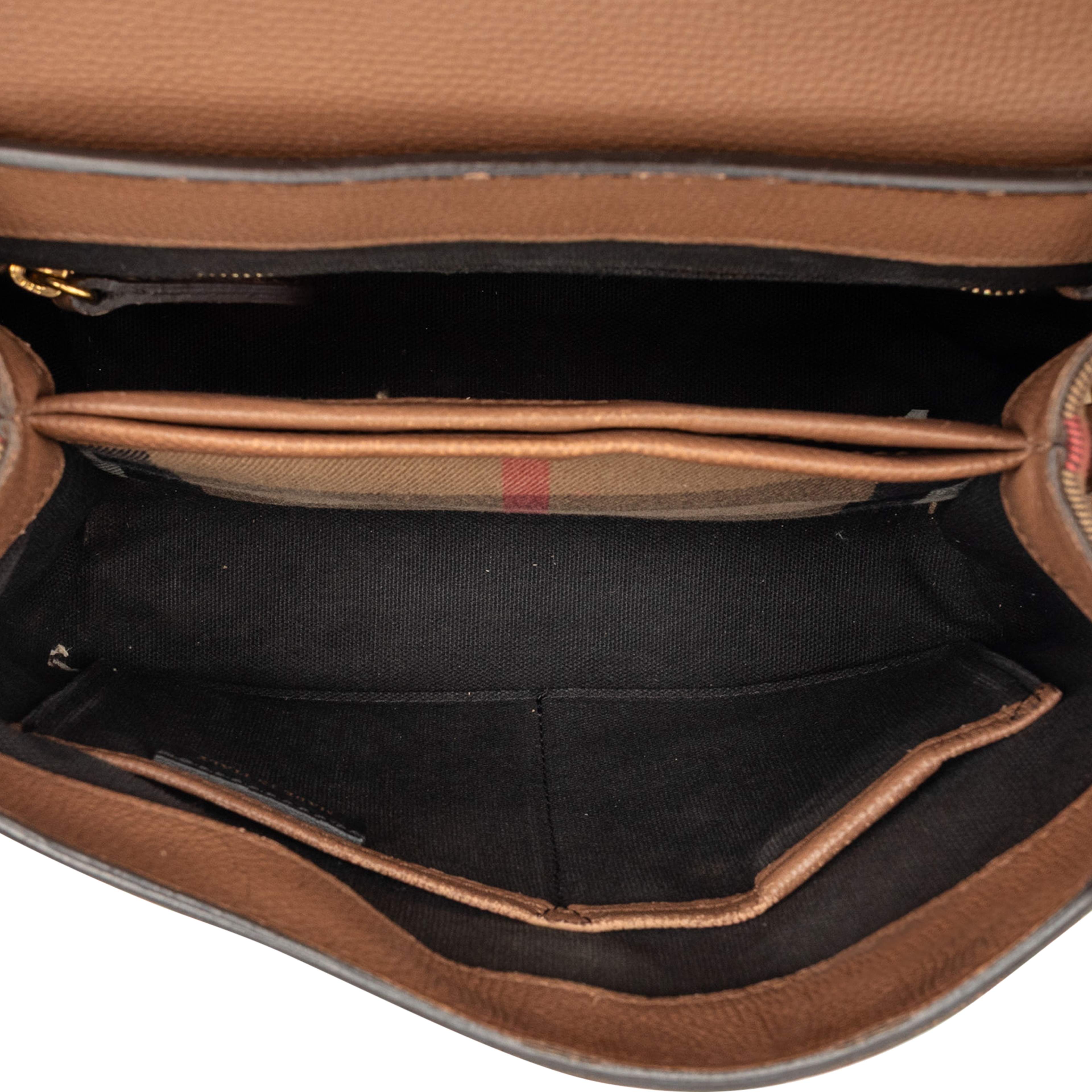 Burberry Small Calfskin And House Check Camberley Satchel, från Luxclusif, i färgen brown. Klicka för att öppna bilden i stort format