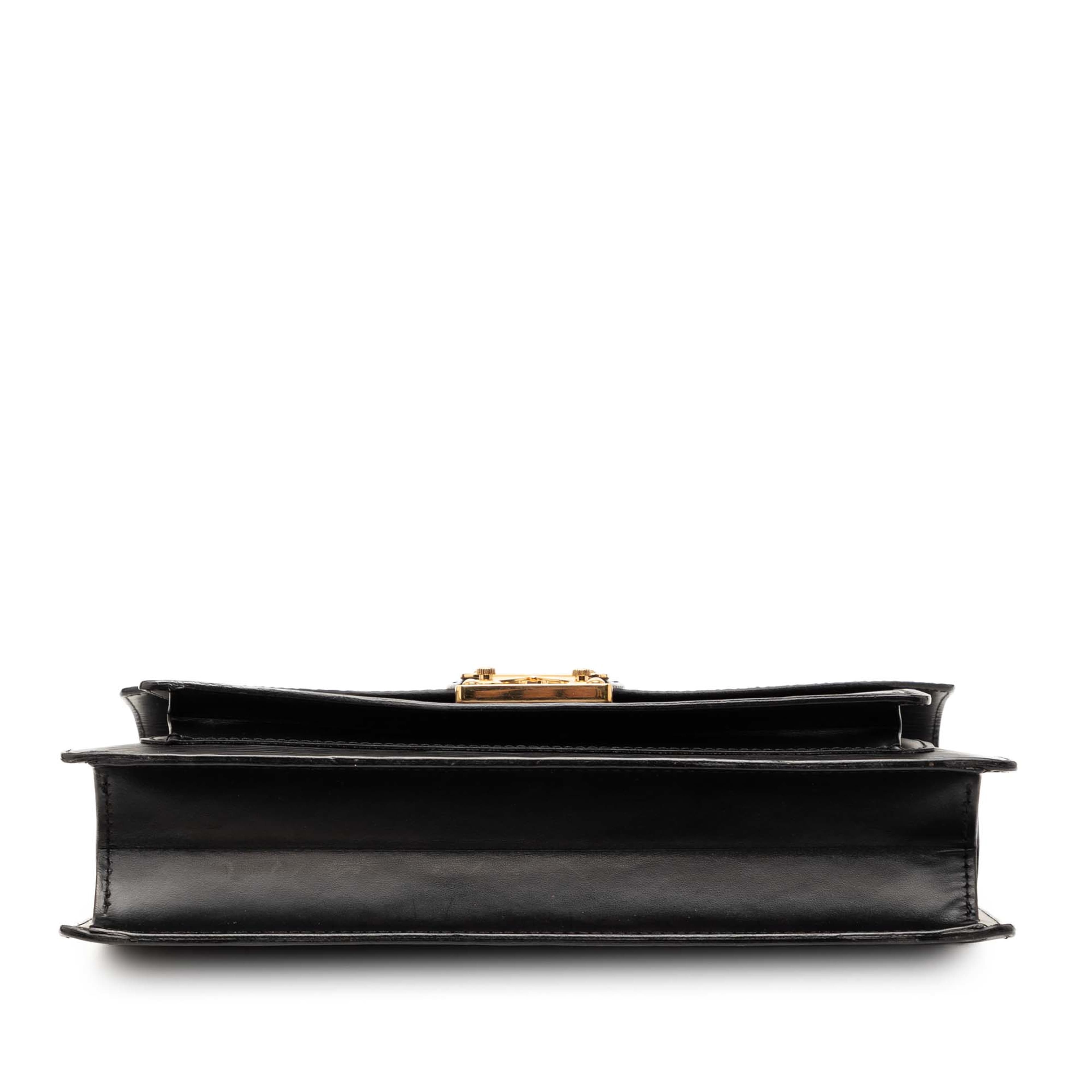 Louis Vuitton Epi Monceau 28, från Luxclusif, i färgen svart. Klicka för att öppna bilden i stort format