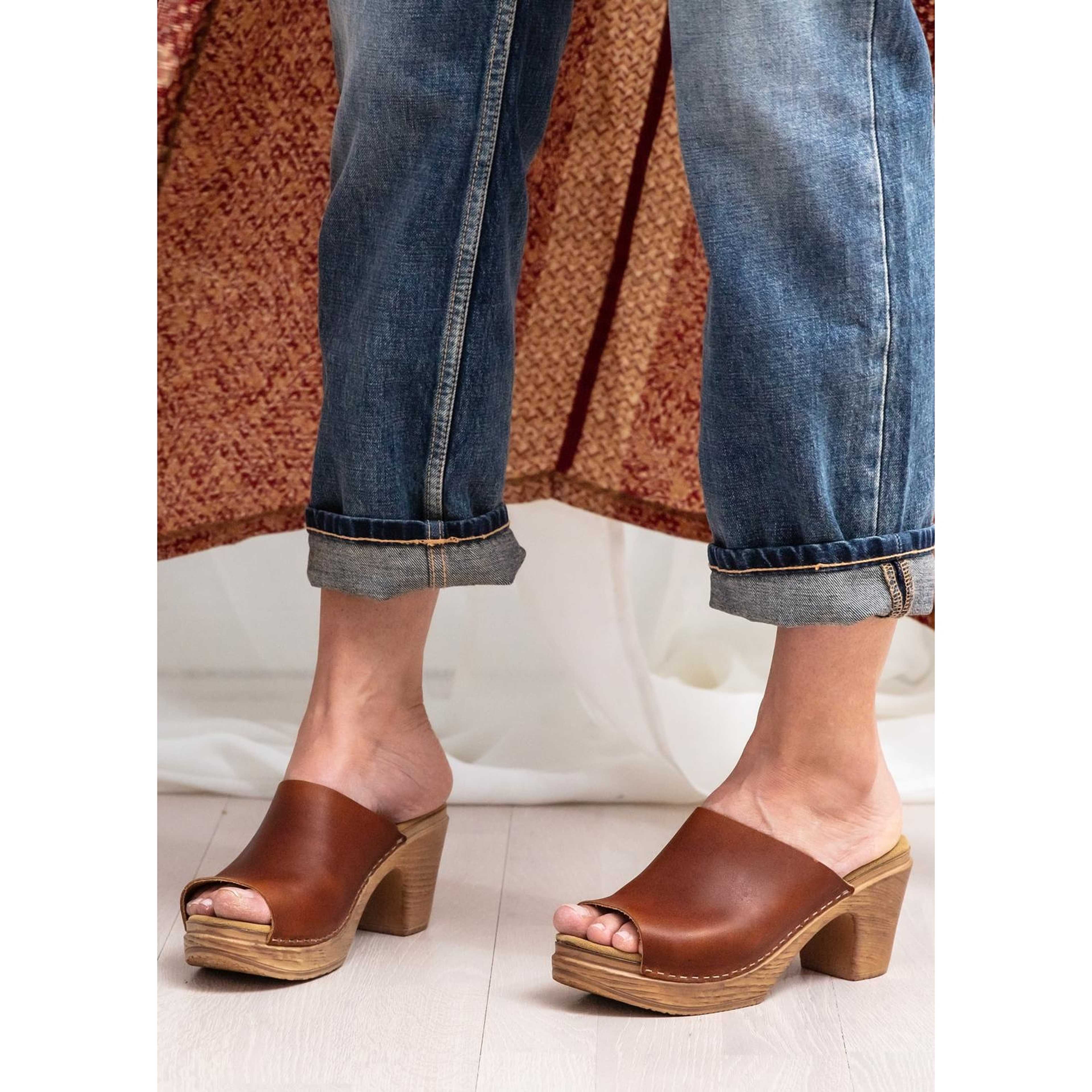 Frida Clog Brown