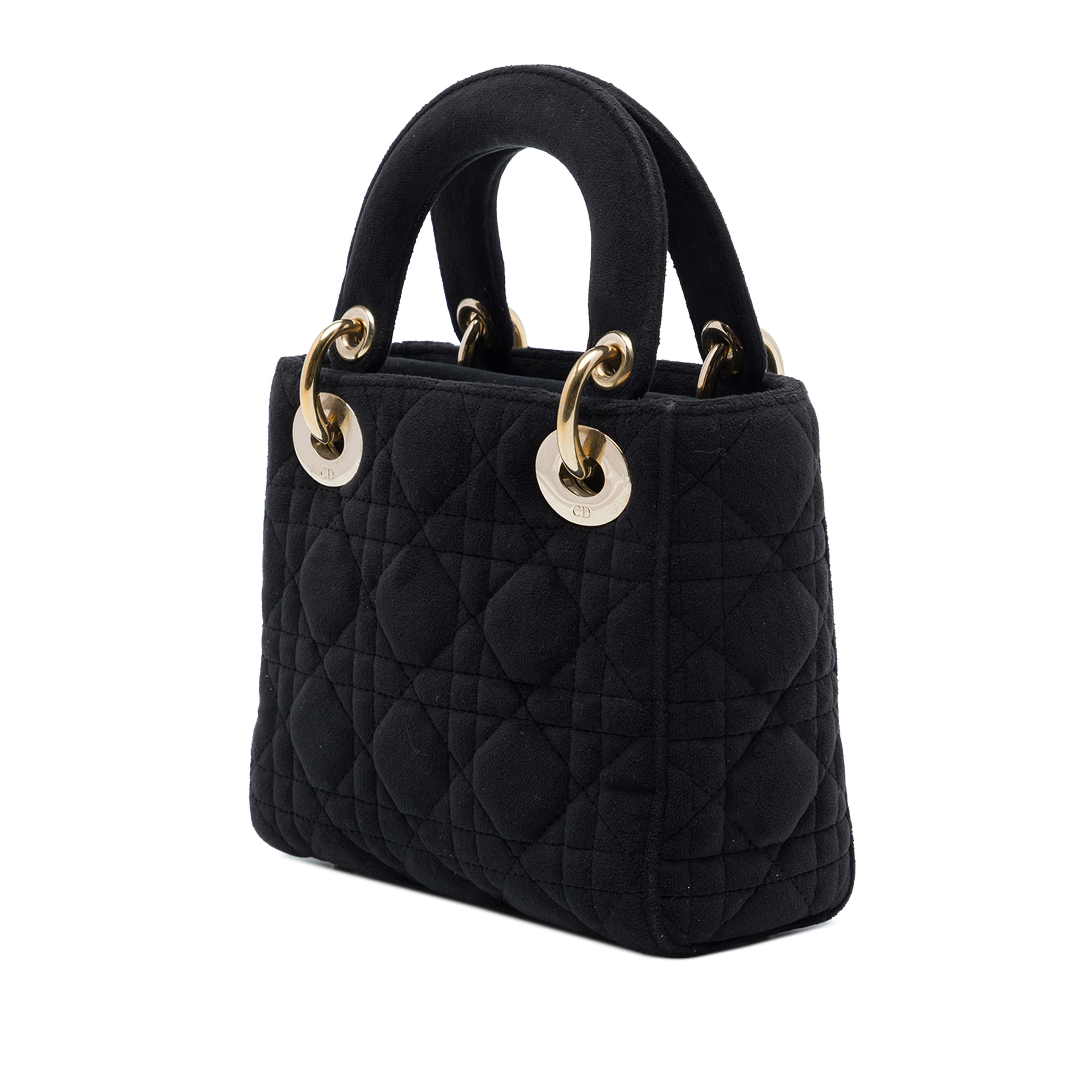 Dior Mini Velvet Cannage Lady Dior, från Luxclusif, i färgen svart. Klicka för att öppna bilden i stort format