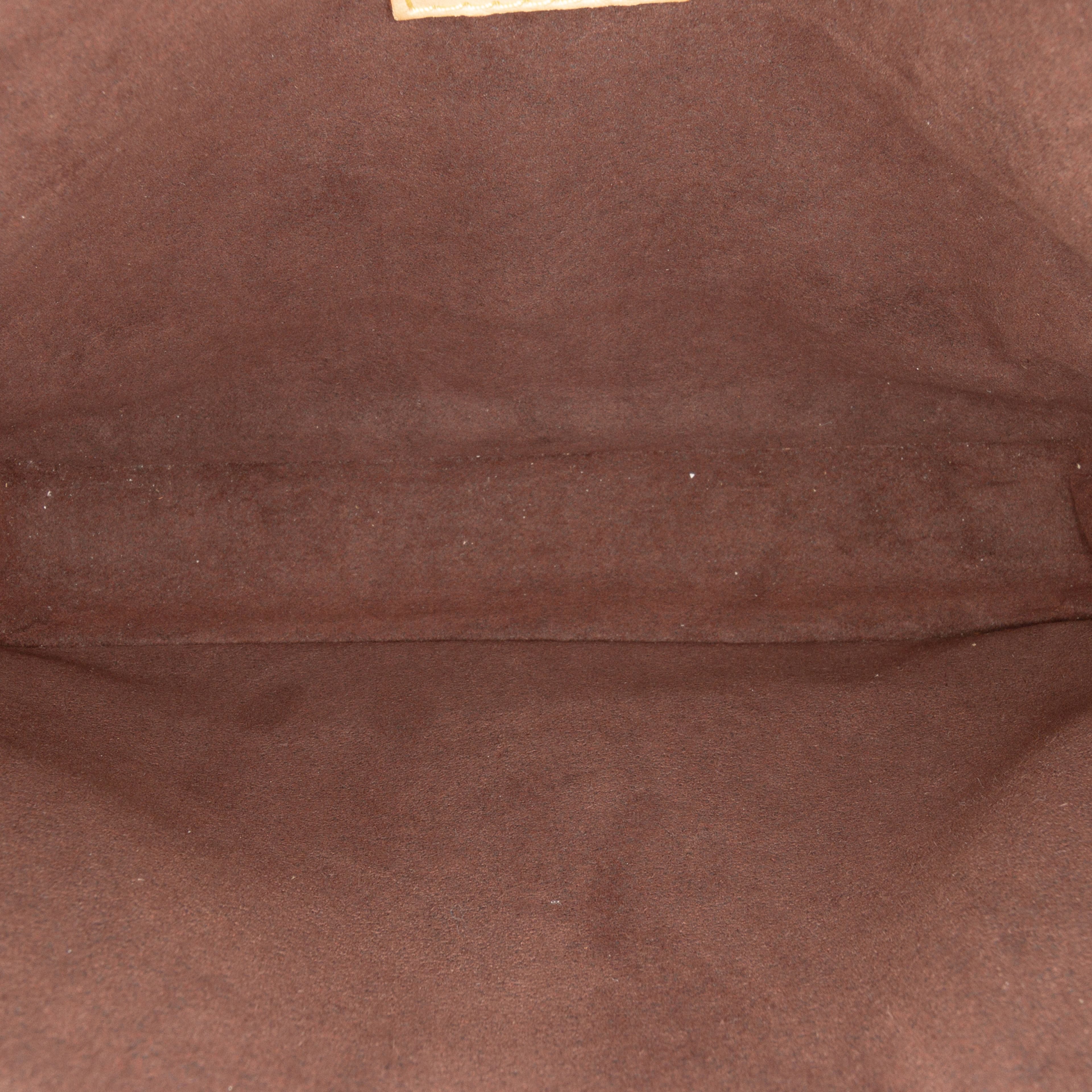 Louis Vuitton Monogram Pochette Metis, från Luxclusif, i färgen brown. Klicka för att öppna bilden i stort format