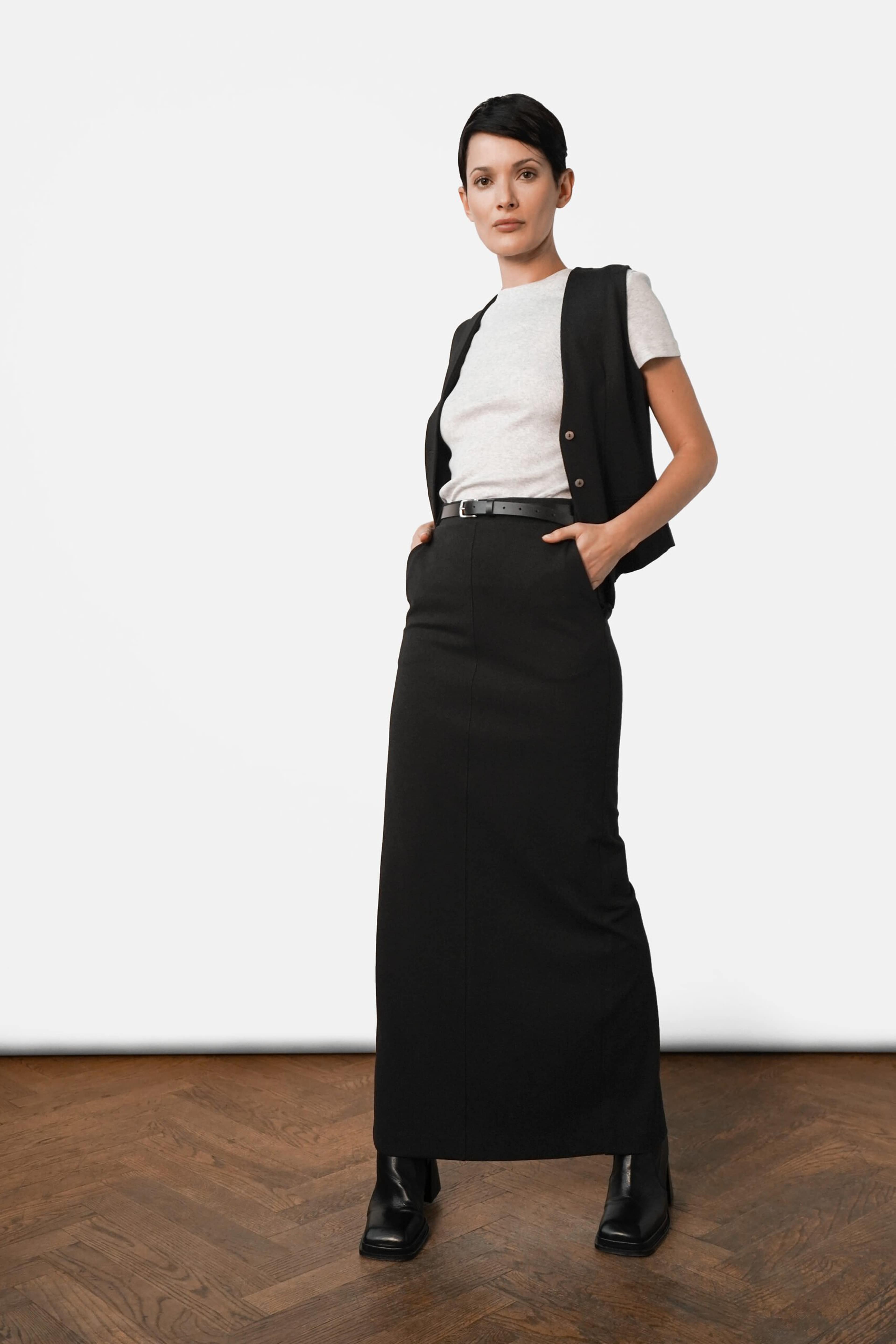 Ella Vest - Black