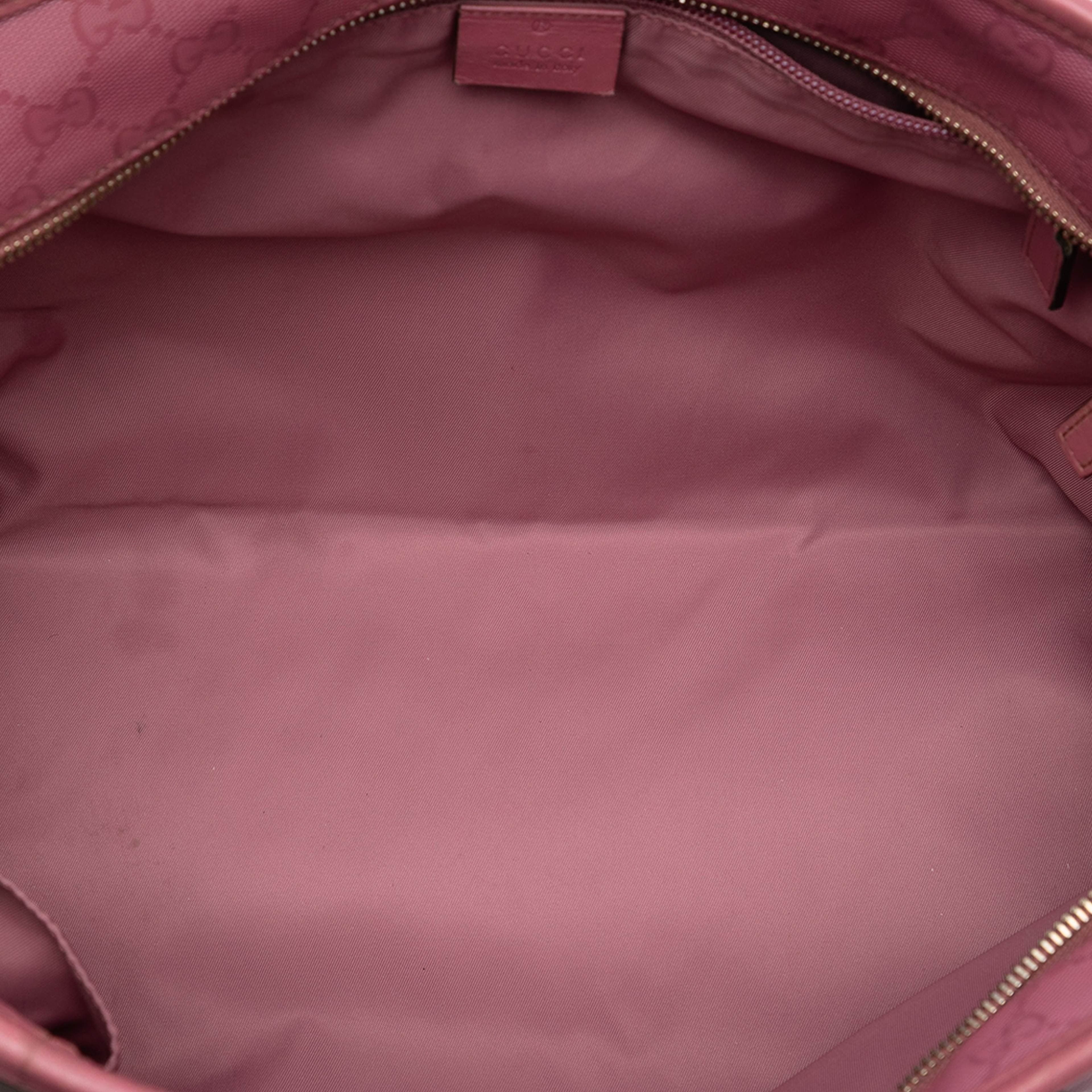 Gucci Medium Gg Imprime Tote, från Luxclusif, i färgen pink. Klicka för att öppna bilden i stort format