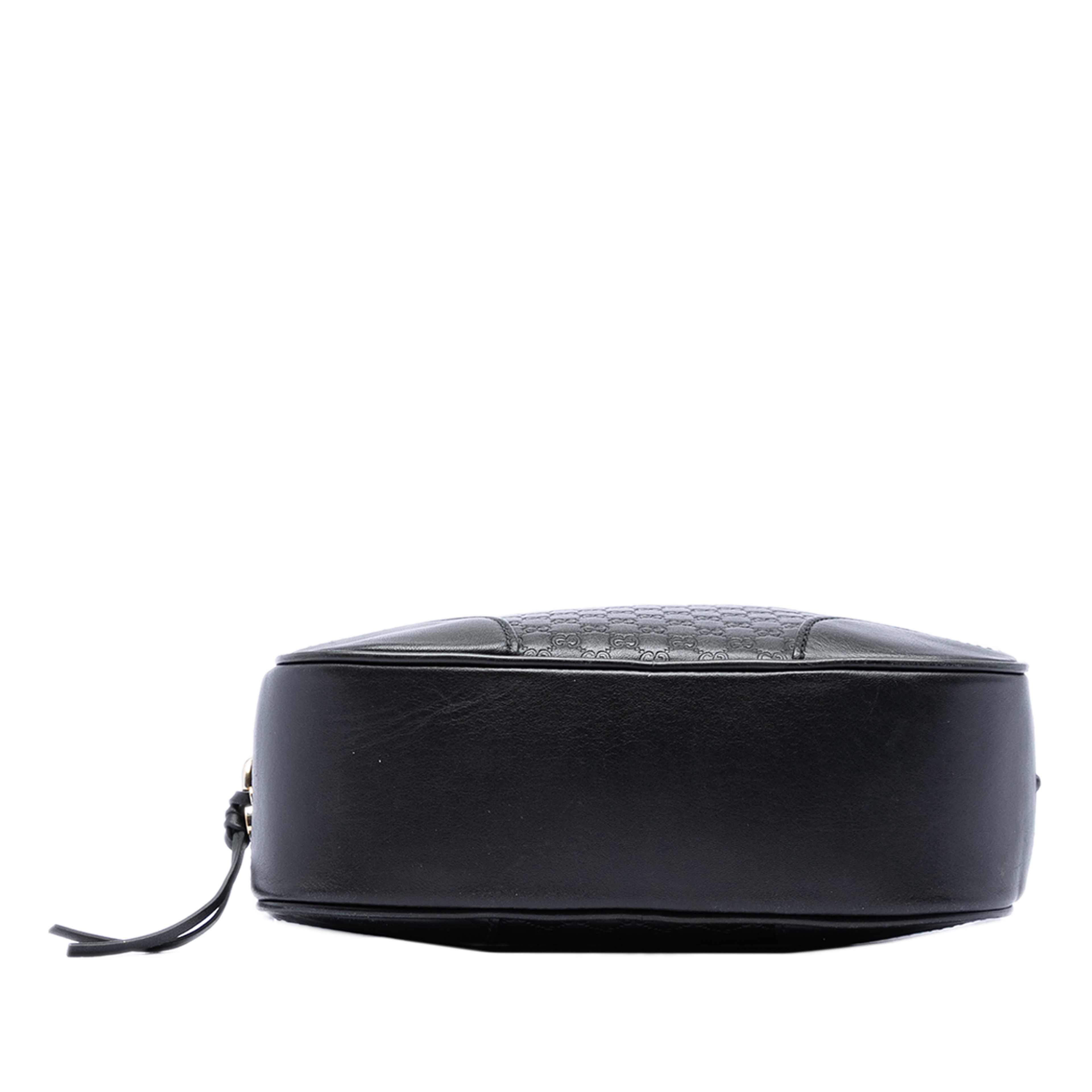 Gucci Microguccissima Bree Crossbody, från Luxclusif, i färgen black. Klicka för att öppna bilden i stort format
