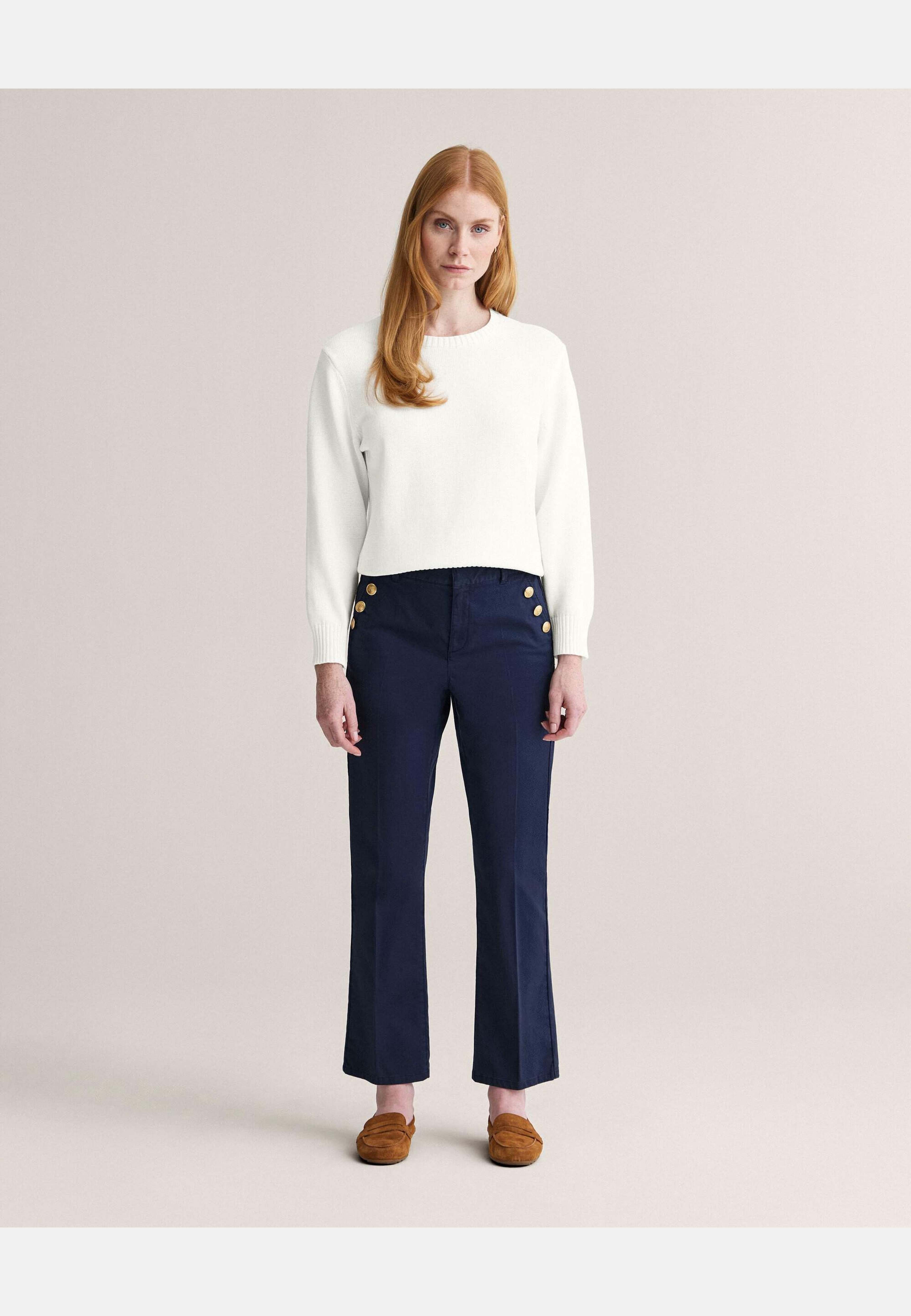 Cecilia Maritime Trousers, från Newhouse, i färgen marinblå. Klicka för att öppna bilden i stort format