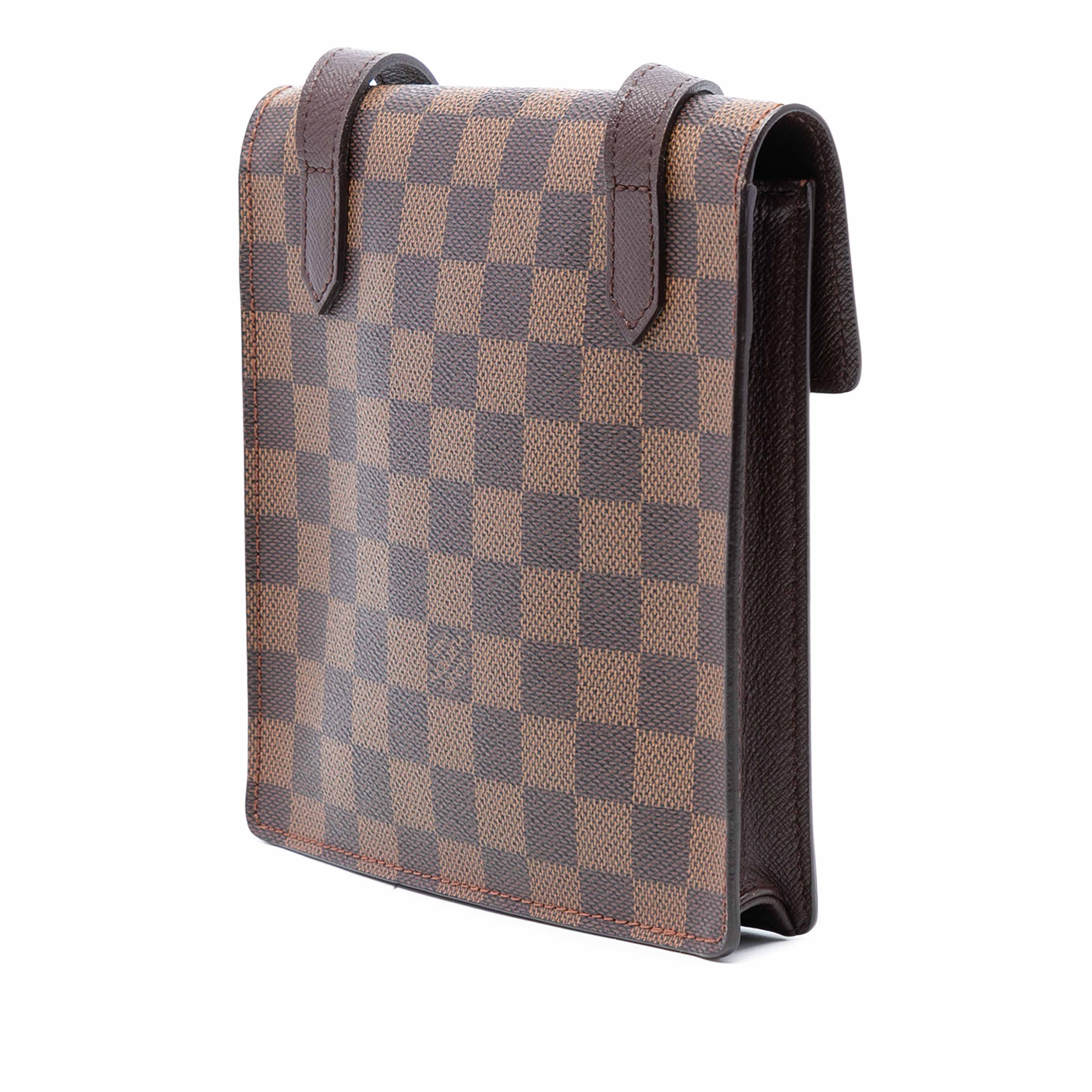 Louis Vuitton Damier Ebene Pimlico, från Luxclusif, i färgen brown. Klicka för att öppna bilden i stort format