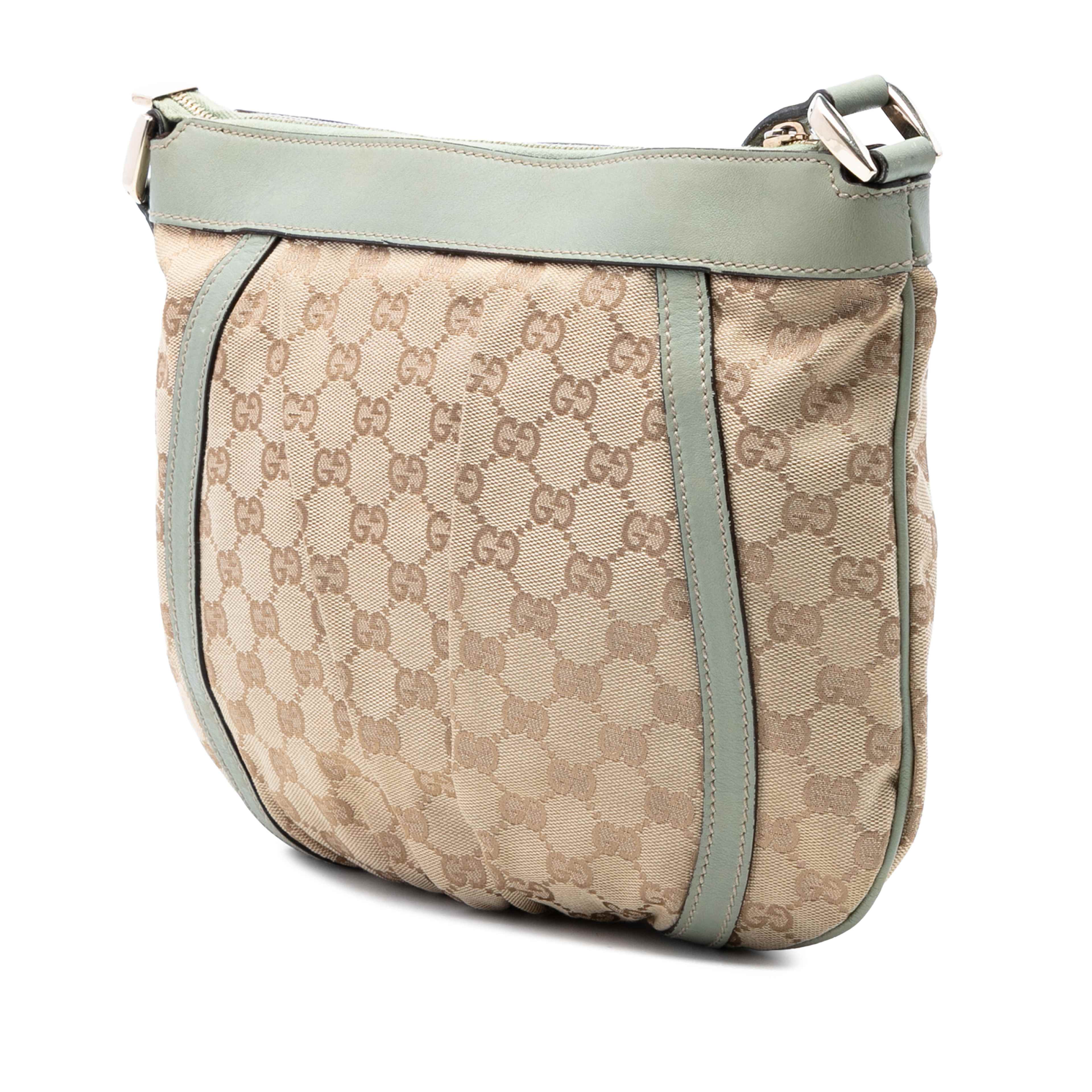 Gucci Gg Canvas Abbey D Ring Crossbody, från Luxclusif, i färgen beige. Klicka för att öppna bilden i stort format