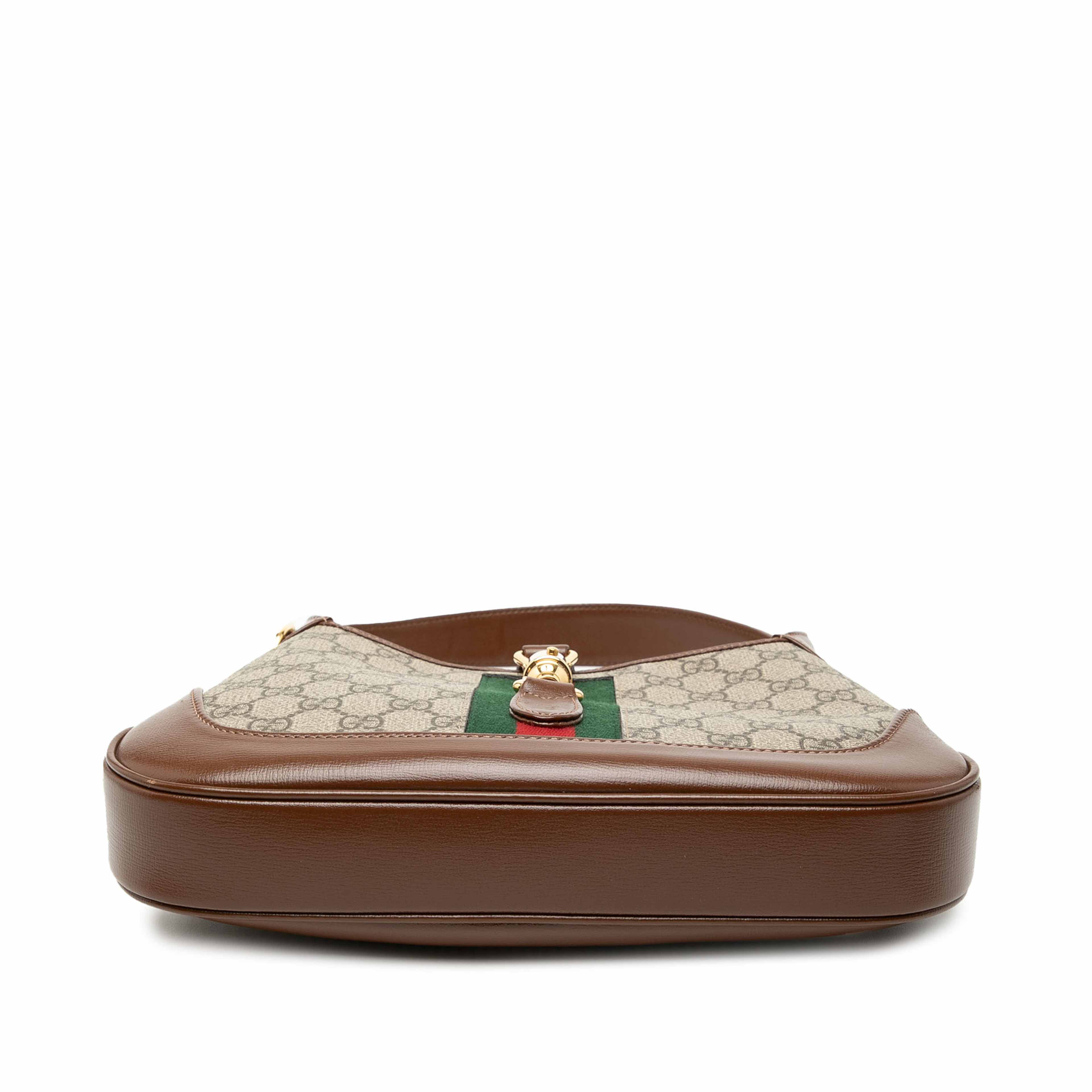 Gucci Small Gg Supreme Web Jackie 1961 Crossbody, från Luxclusif, i färgen beige. Klicka för att öppna bilden i stort format