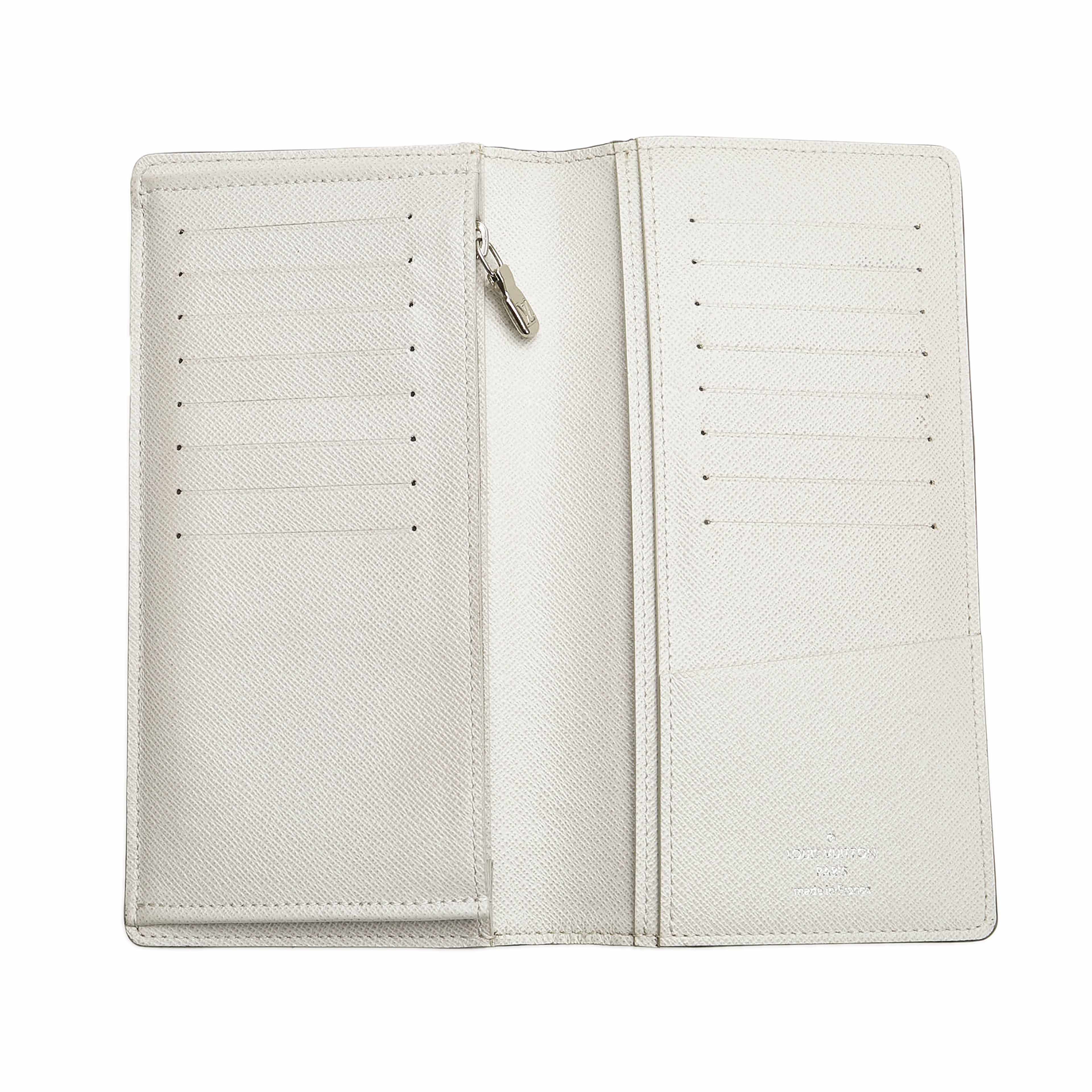 Louis Vuitton Taigarama Brazza Long Wallet