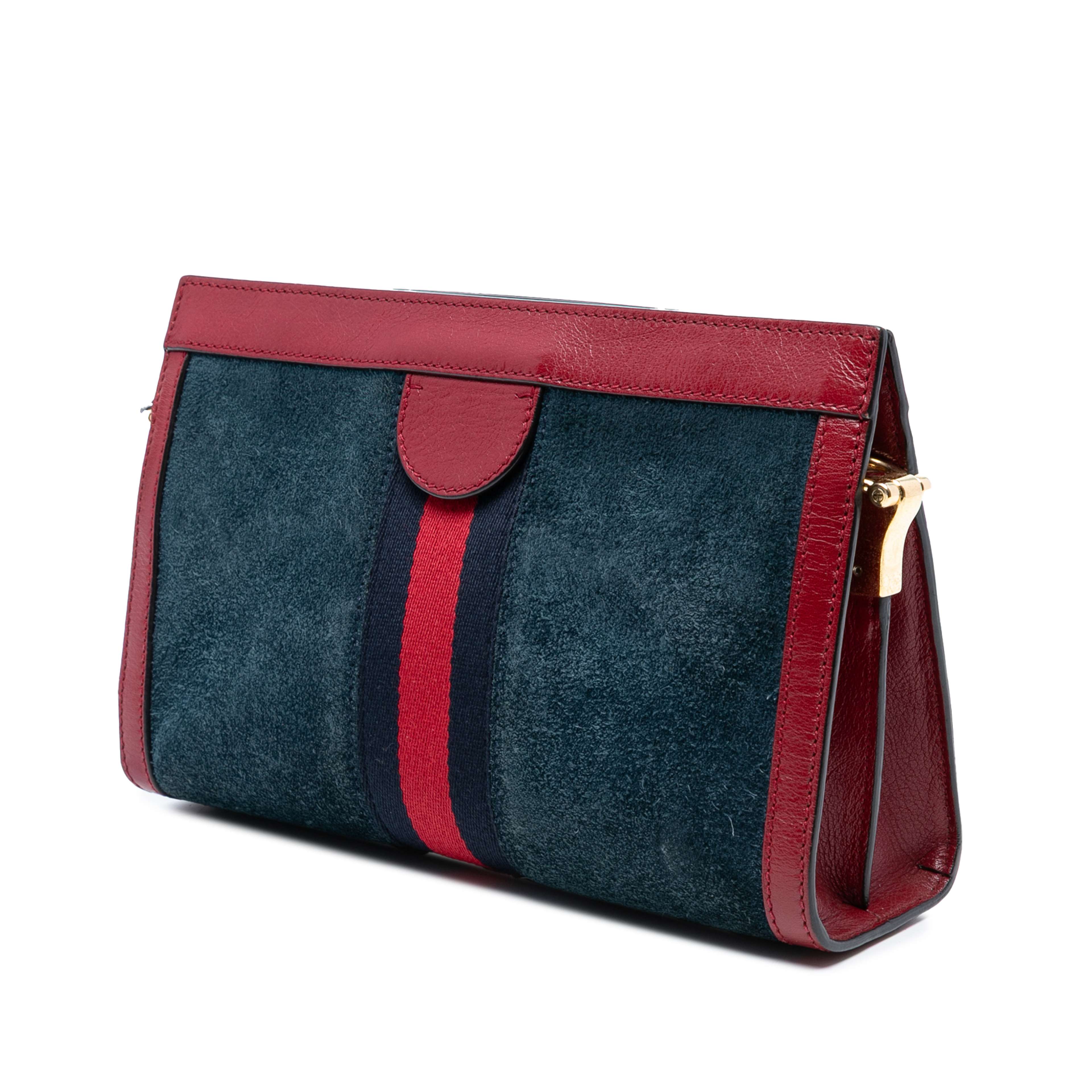 Gucci Small Suede Ophidia Chain Crossbody, från Luxclusif, i färgen dark blue. Klicka för att öppna bilden i stort format
