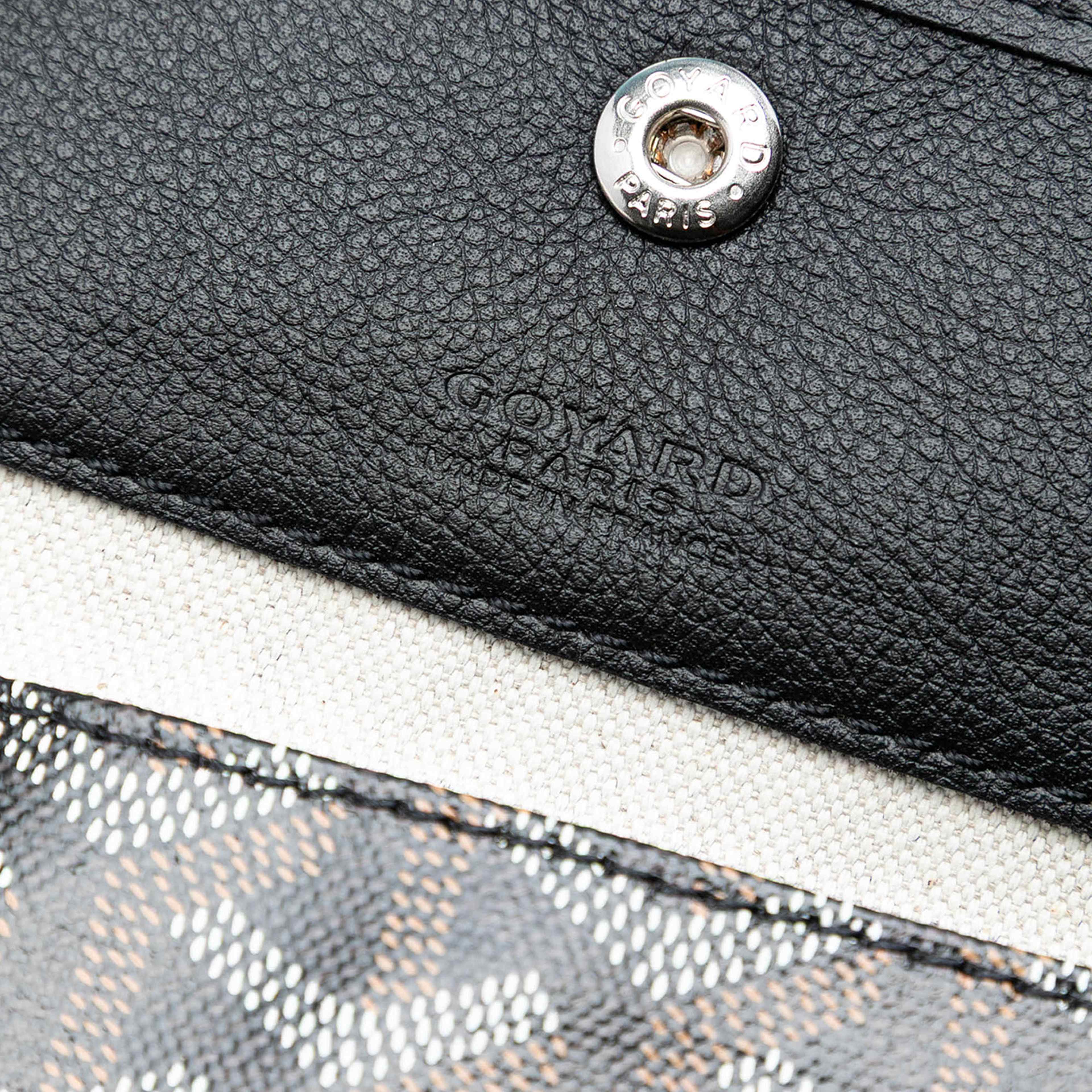 Goyard Goyardine Saint Louis Pm, från Luxclusif, i färgen black. Klicka för att öppna bilden i stort format