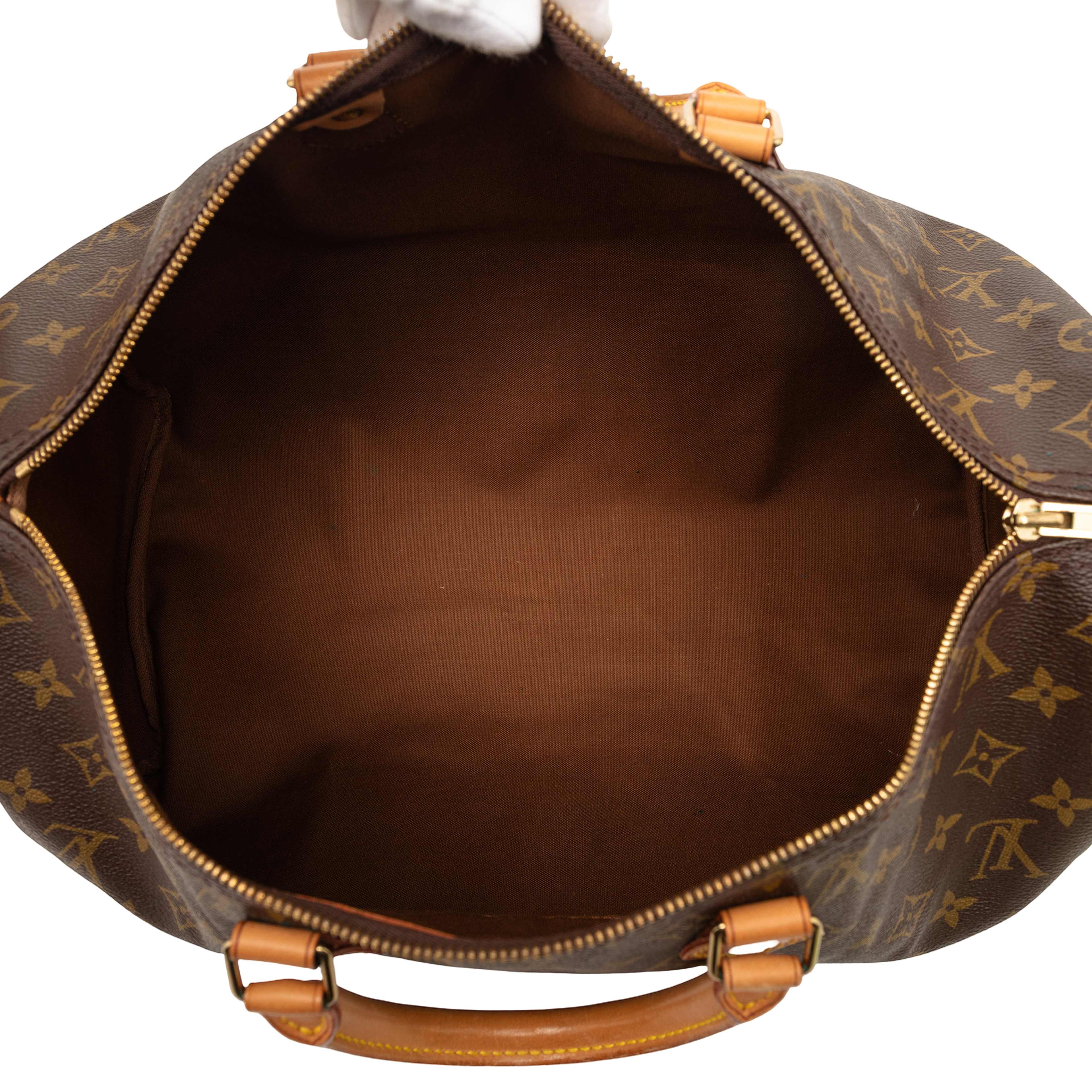 Louis Vuitton Monogram Speedy 40, från Luxclusif, i färgen brown. Klicka för att öppna bilden i stort format
