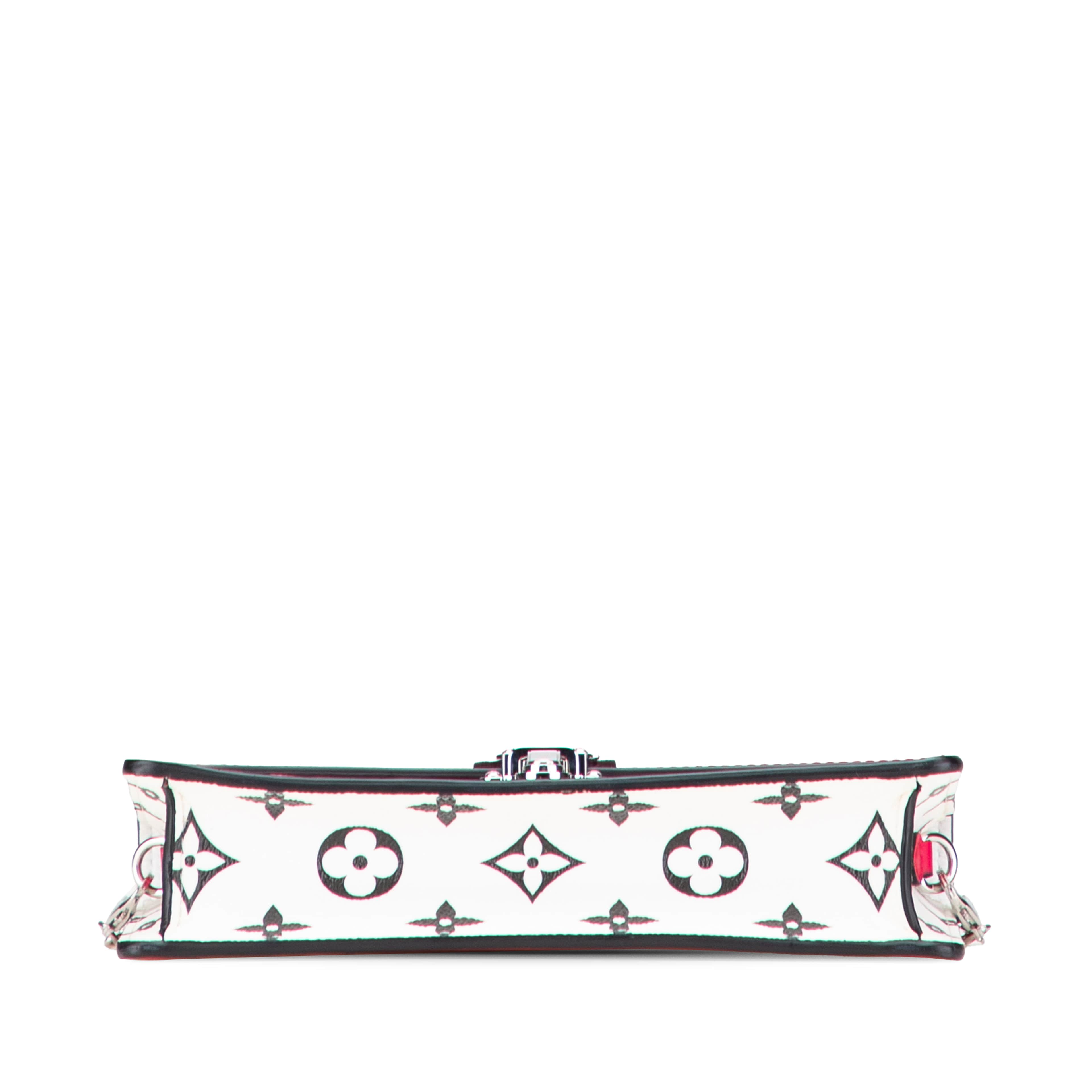 Louis Vuitton Portefeuille Cherrywood Wallet On Chain, från Luxclusif, i färgen pink. Klicka för att öppna bilden i stort format