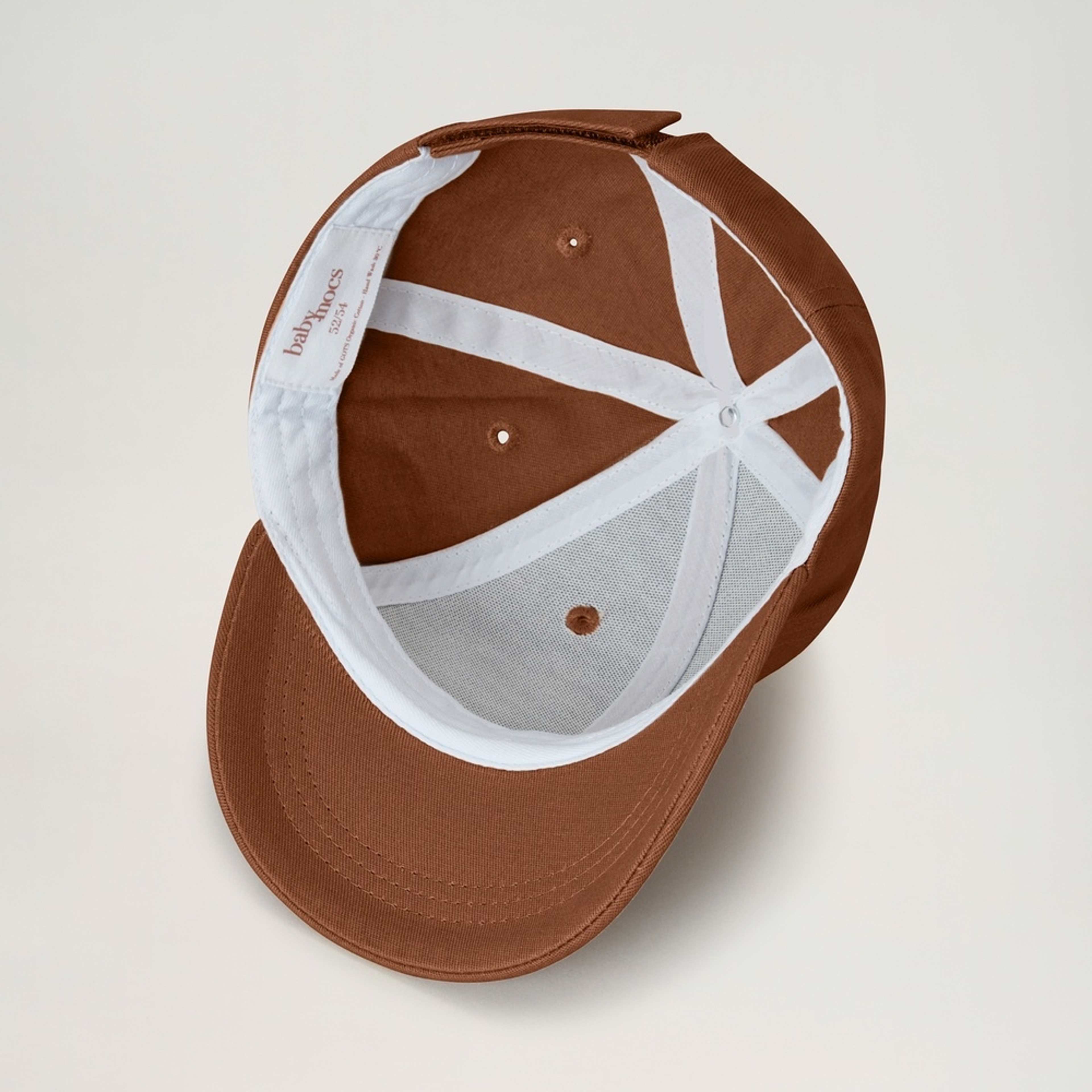 Baseball Cap Cotton - Vuxen, från BabyMocs, i färgen rust. Klicka för att öppna bilden i stort format