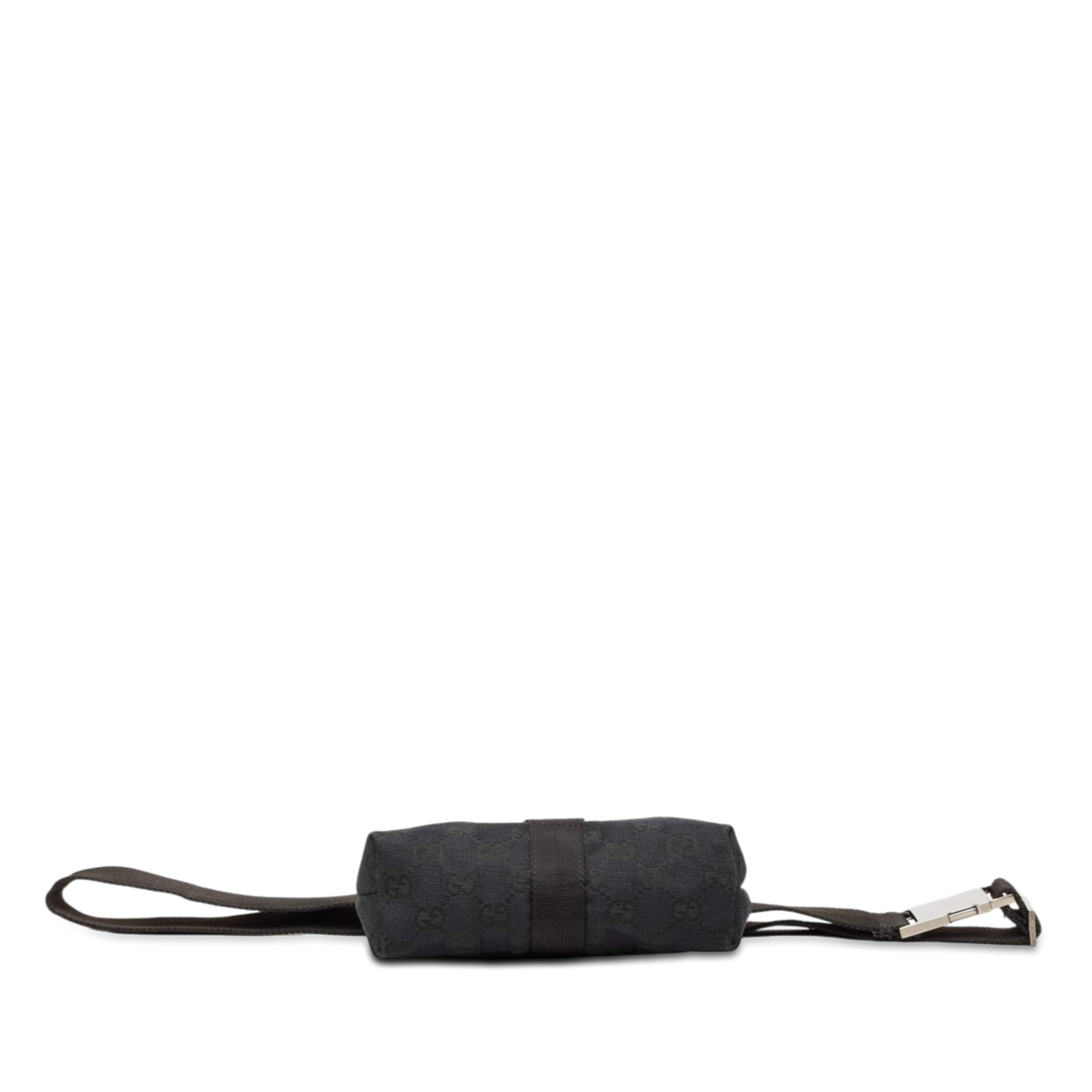 Gucci Gg Canvas Belt Bag, från Luxclusif, i färgen svart. Klicka för att öppna bilden i stort format