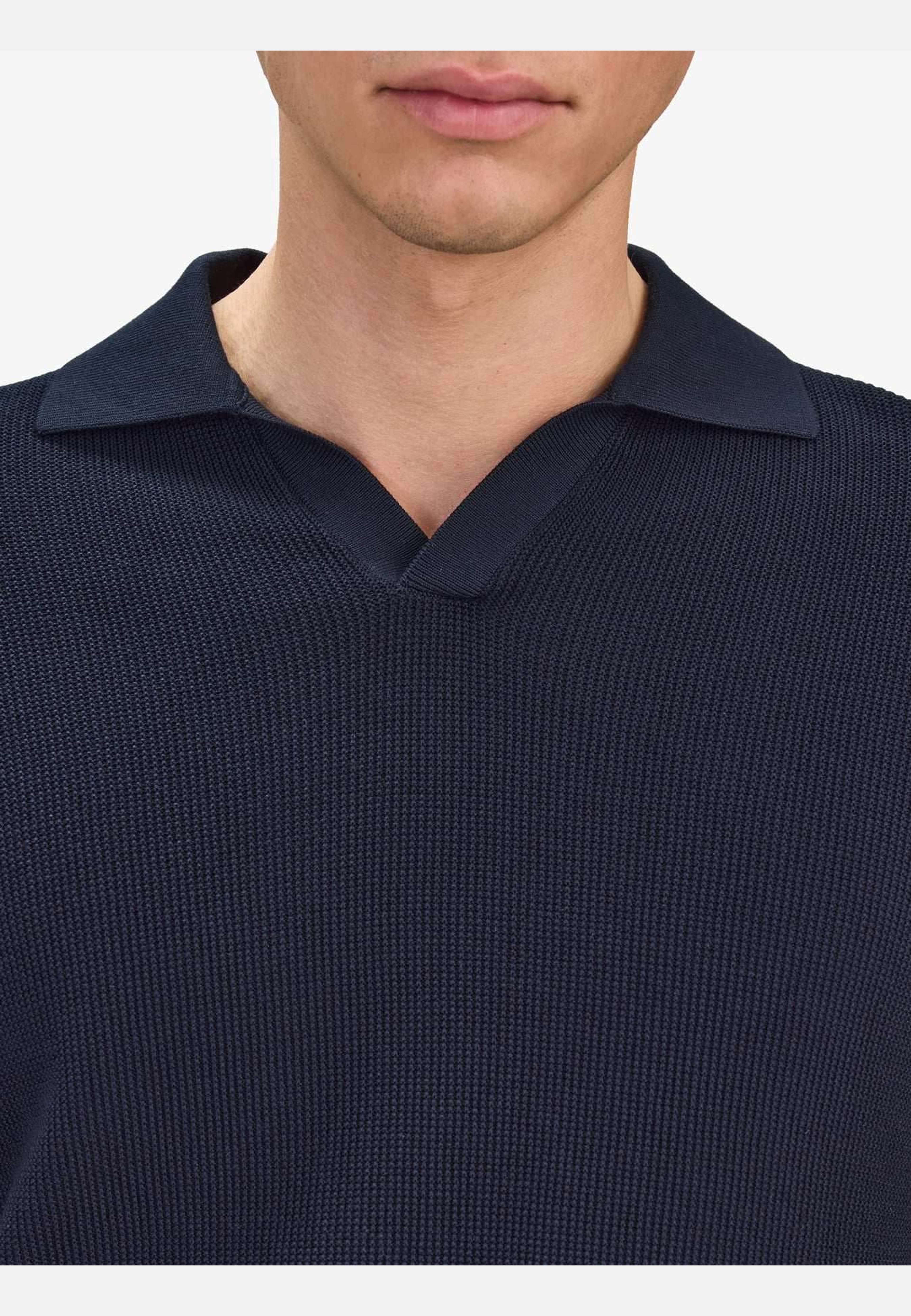 Cotton Texture Knitted L/s Polo Sweater (pavel), från John Henric, i färgen navy blue. Klicka för att öppna bilden i stort format