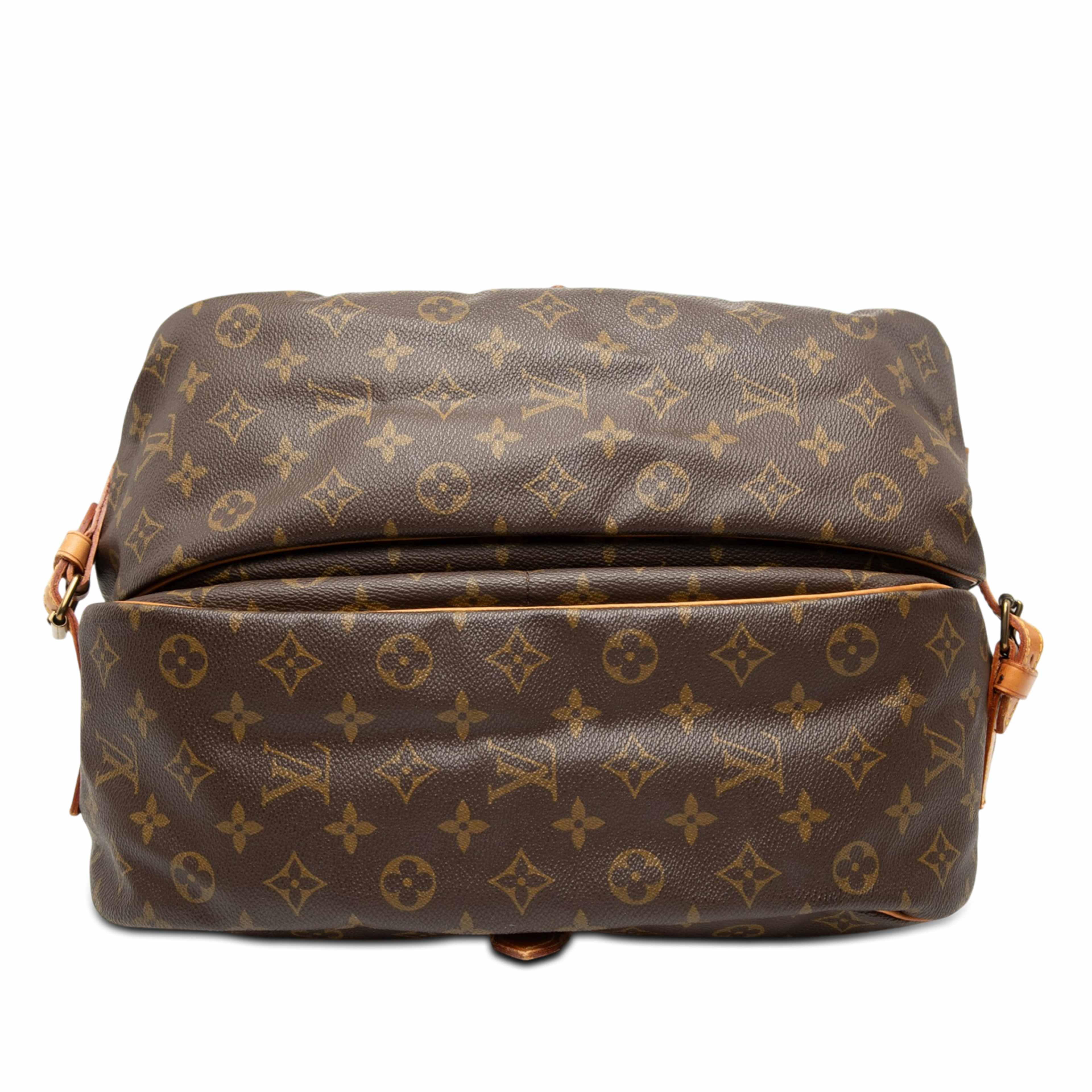 Louis Vuitton Monogram Saumur 35, från Luxclusif, i färgen brown. Klicka för att öppna bilden i stort format