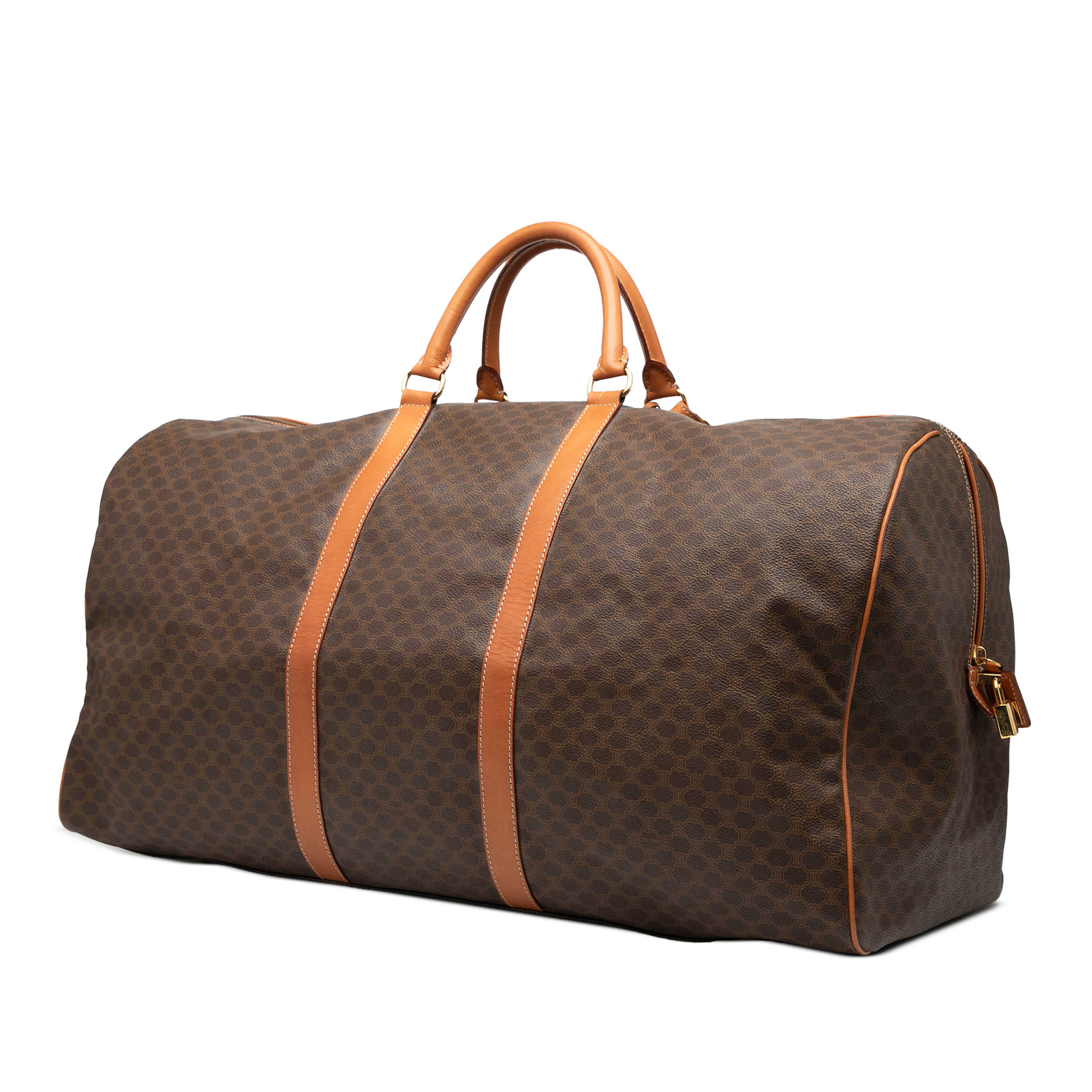 Celine Macadam Coated Canvas Travel Bag, från Luxclusif, i färgen brown. Klicka för att öppna bilden i stort format