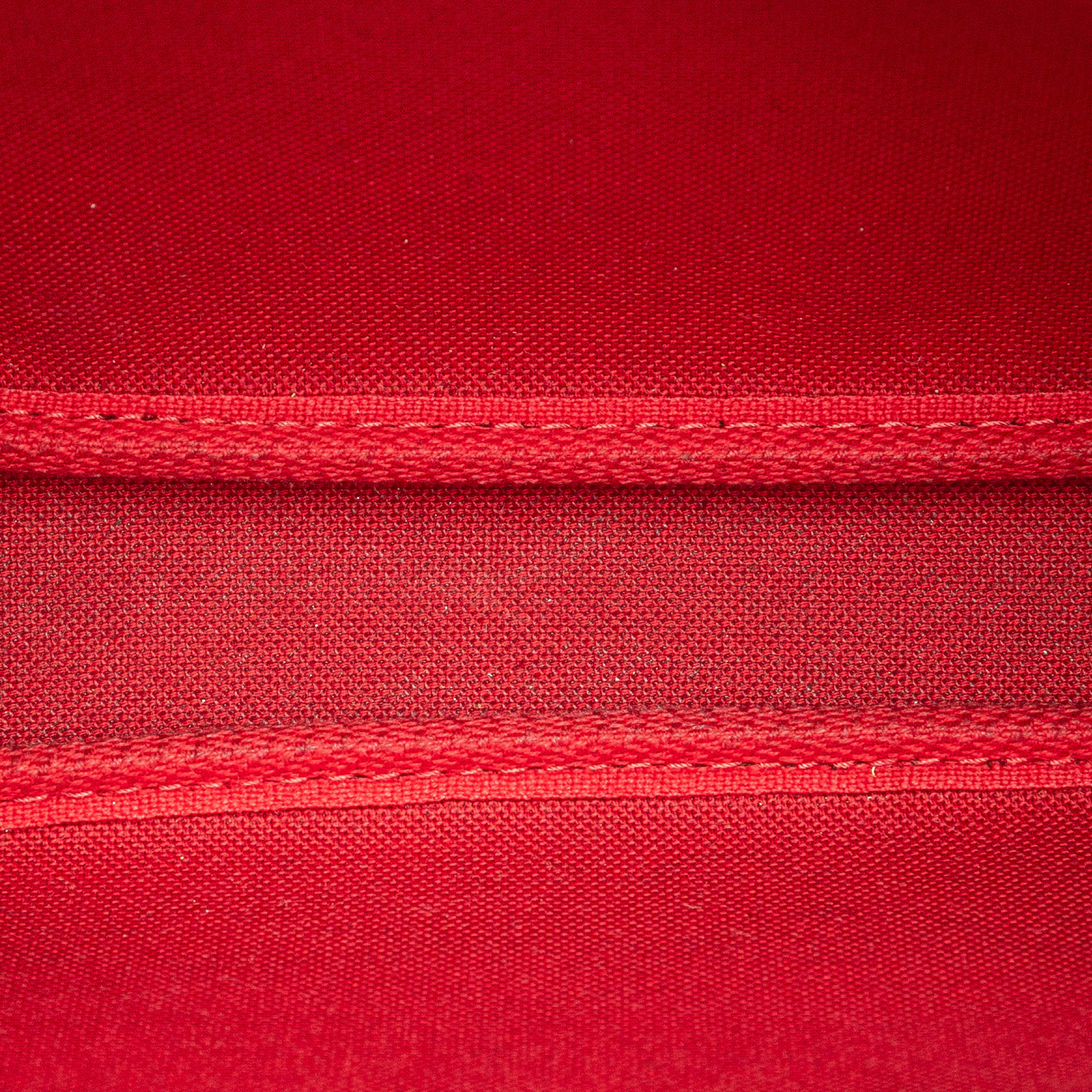 Louis Vuitton Damier Ebene Pochette Accessoires, från Luxclusif, i färgen brown. Klicka för att öppna bilden i stort format