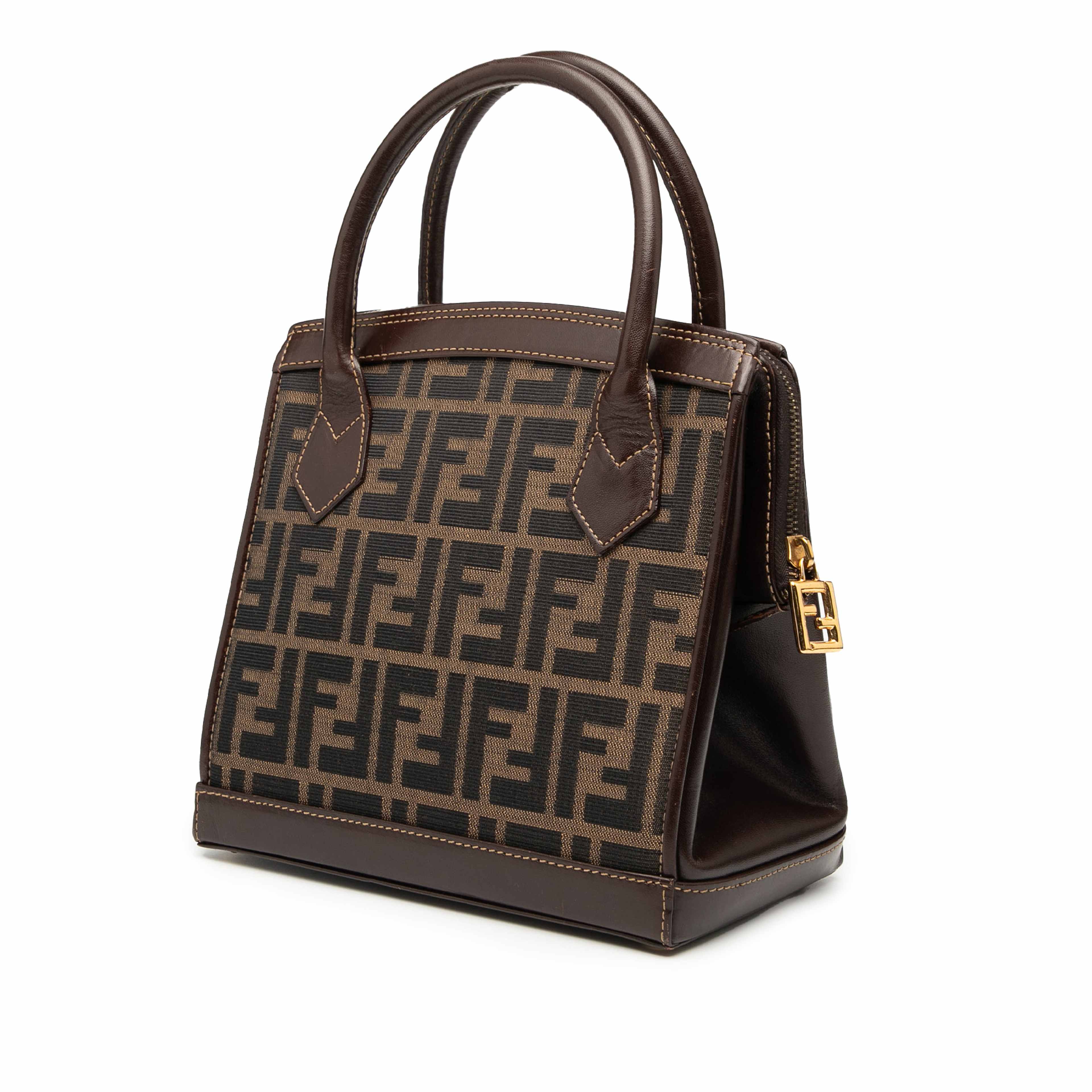 Fendi Zucca Canvas Satchel, från Luxclusif, i färgen brown. Klicka för att öppna bilden i stort format