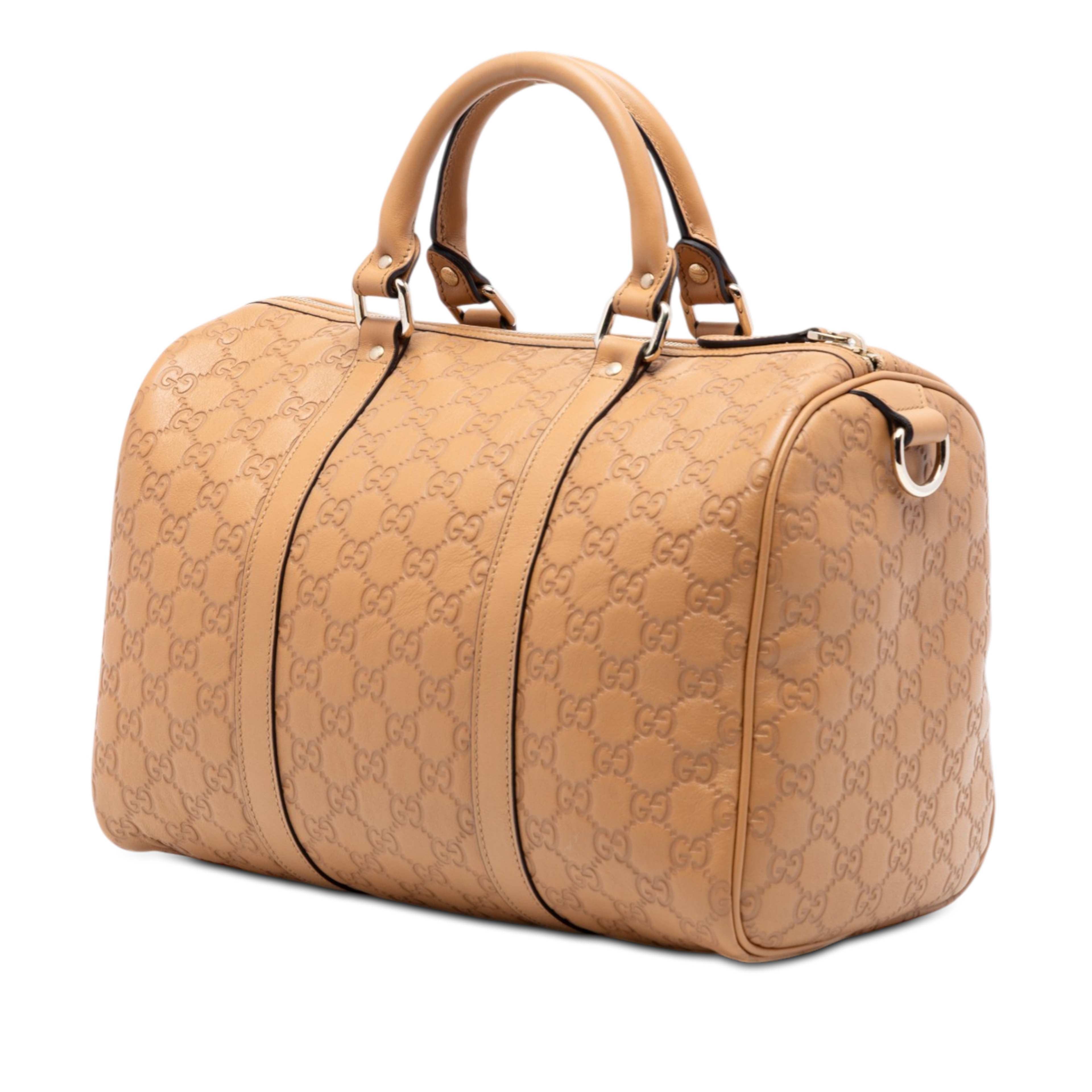 Gucci Medium Guccissima Joy Boston Bag, från Luxclusif, i färgen beige. Klicka för att öppna bilden i stort format
