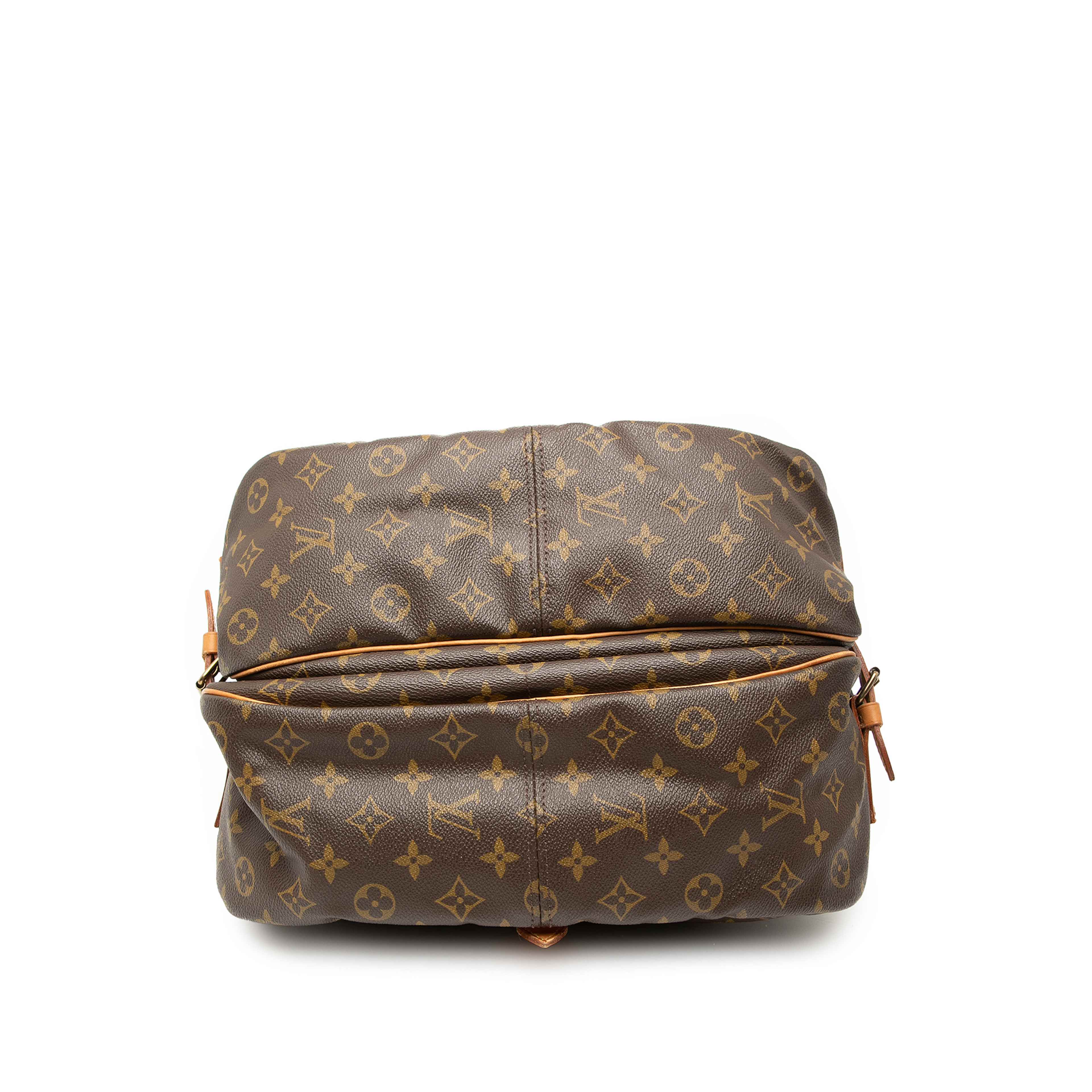 Louis Vuitton Monogram Saumur 35, från Luxclusif, i färgen brown. Klicka för att öppna bilden i stort format