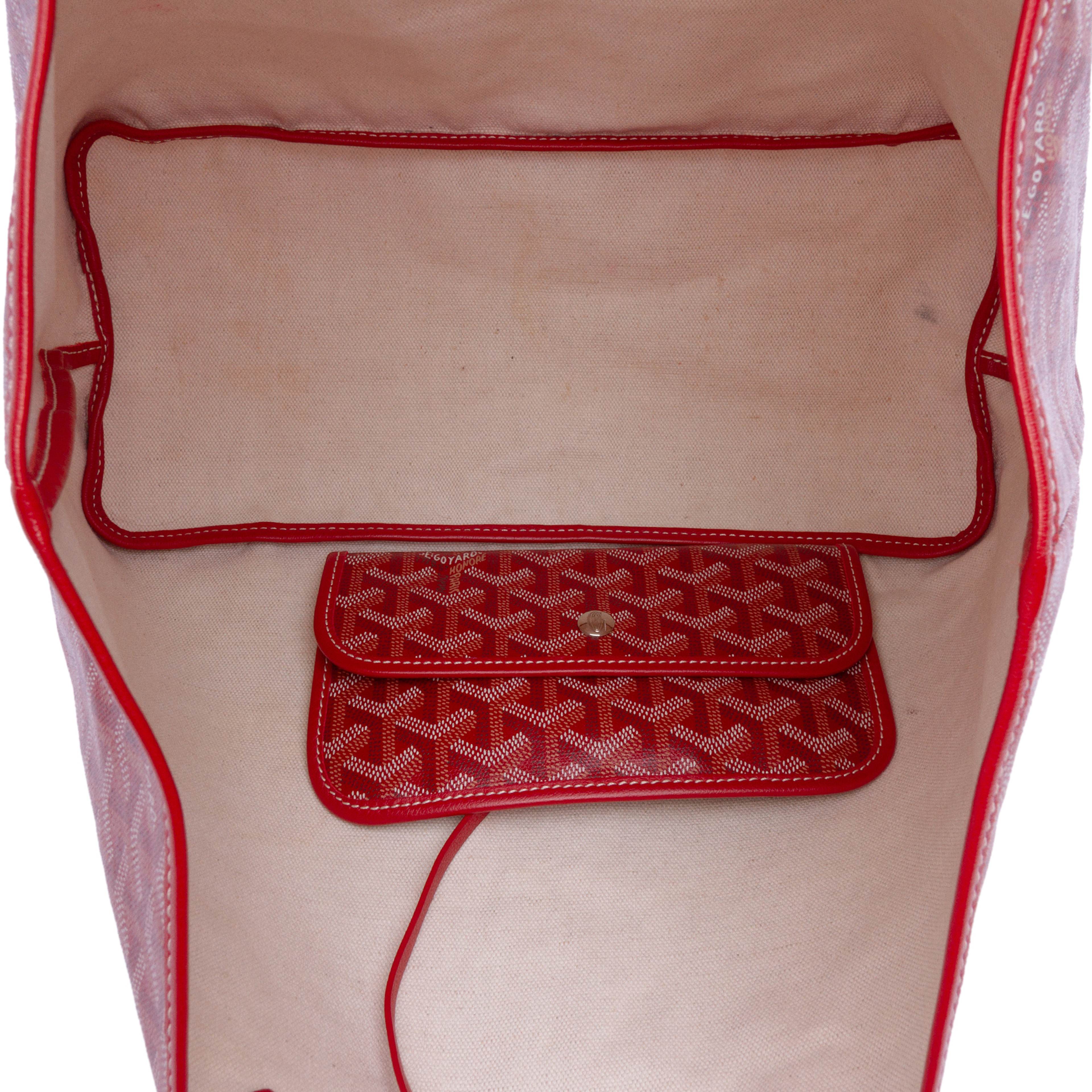 Goyard Goyardine Saint Louis Pm, från Luxclusif, i färgen red.