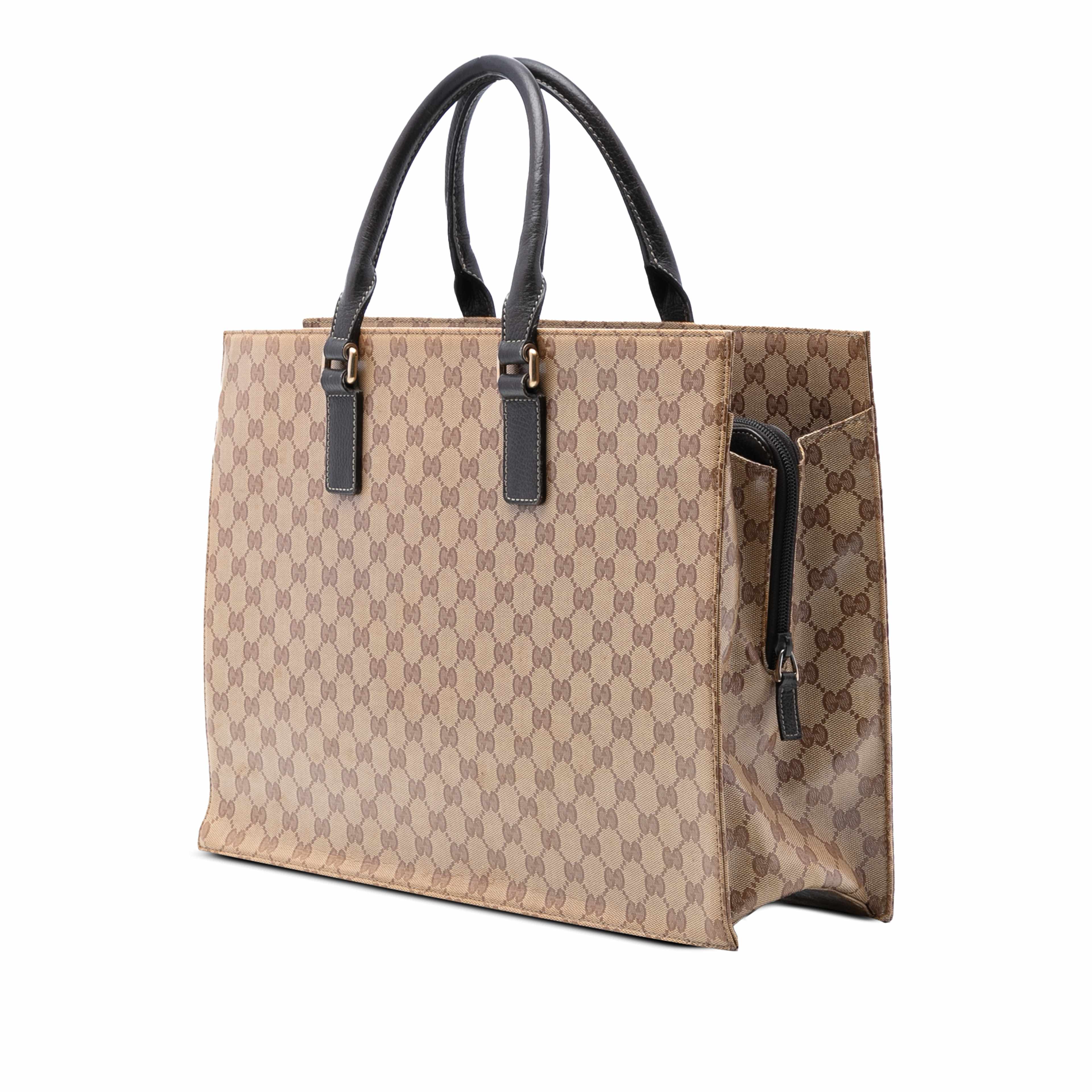 Gucci Gg Crystal Business Bag, från Luxclusif, i färgen beige. Klicka för att öppna bilden i stort format