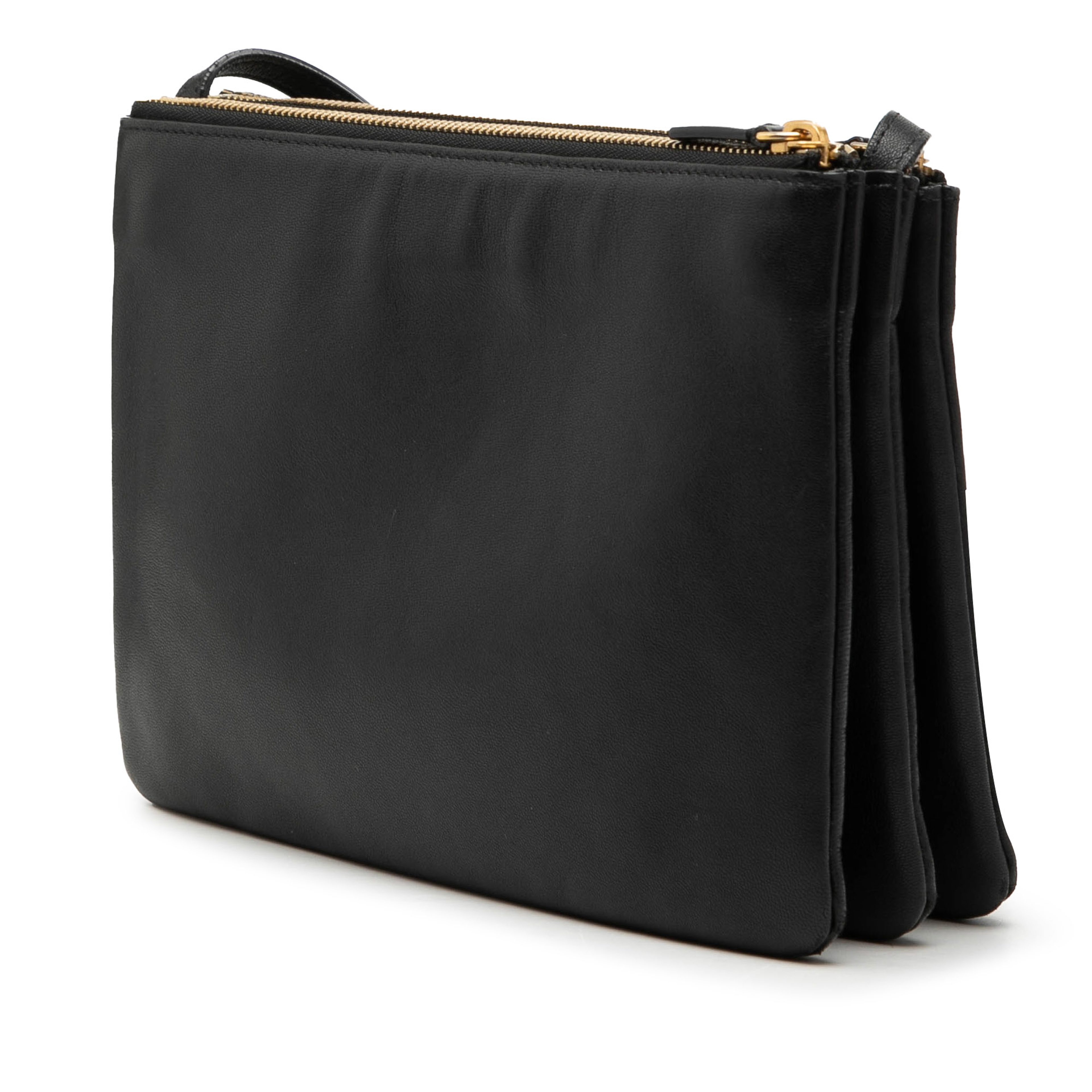 Celine Large Lambskin Trio Crossbody, från Luxclusif, i färgen black. Klicka för att öppna bilden i stort format