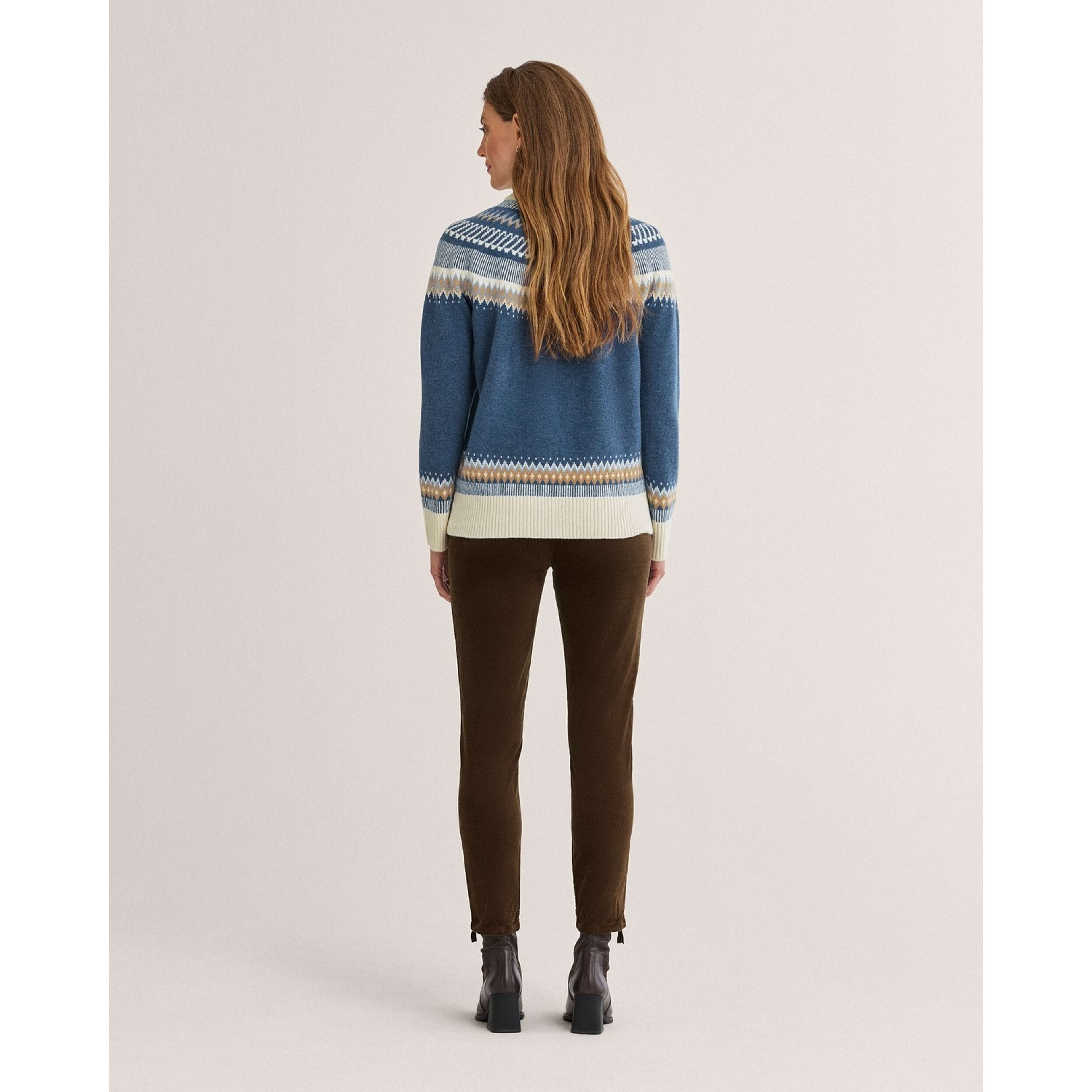 Sammetsbyxa Jodhpurs, från Newhouse, i färgen brun. Klicka för att öppna bilden i stort format