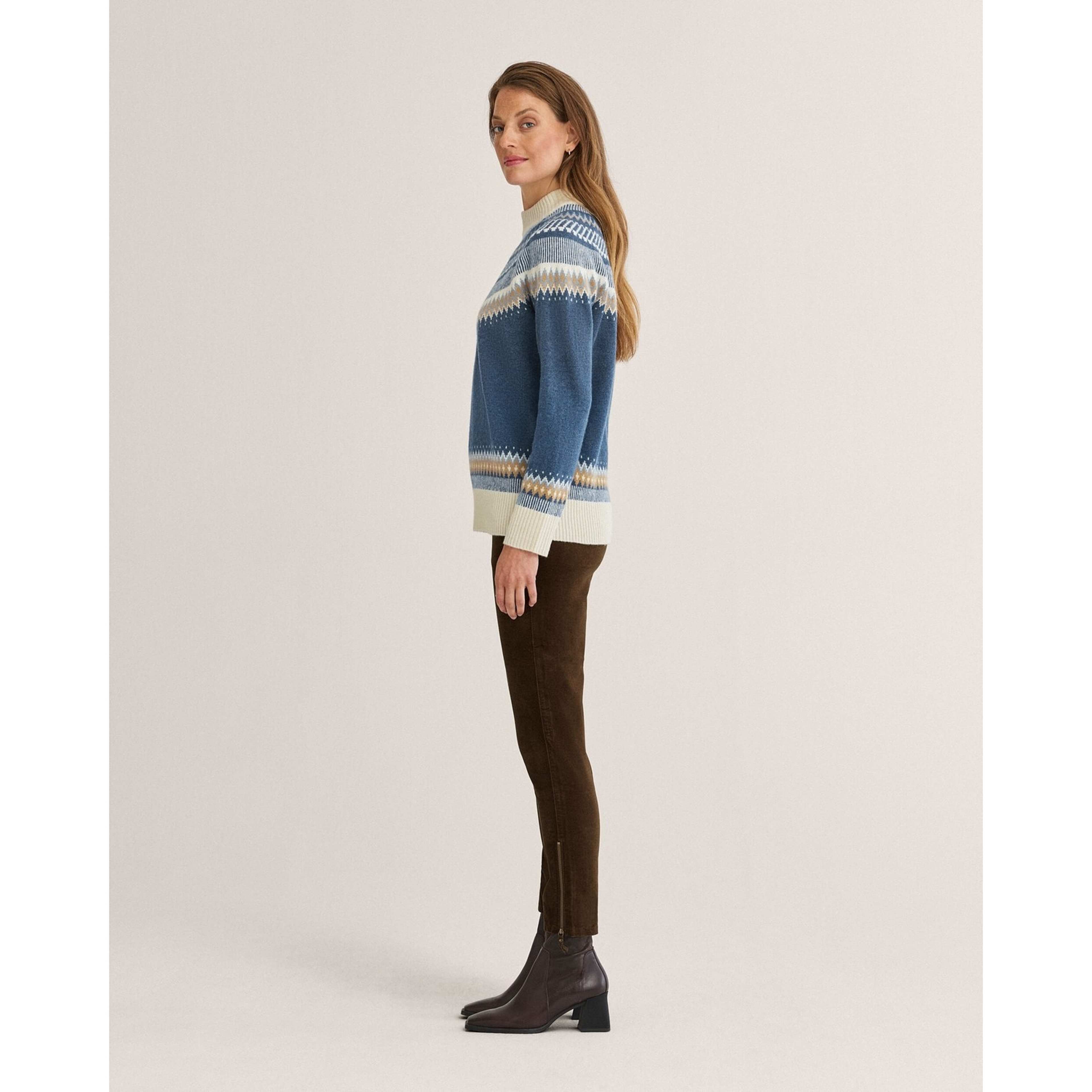Sammetsbyxa Jodhpurs, från Newhouse, i färgen brun. Klicka för att öppna bilden i stort format