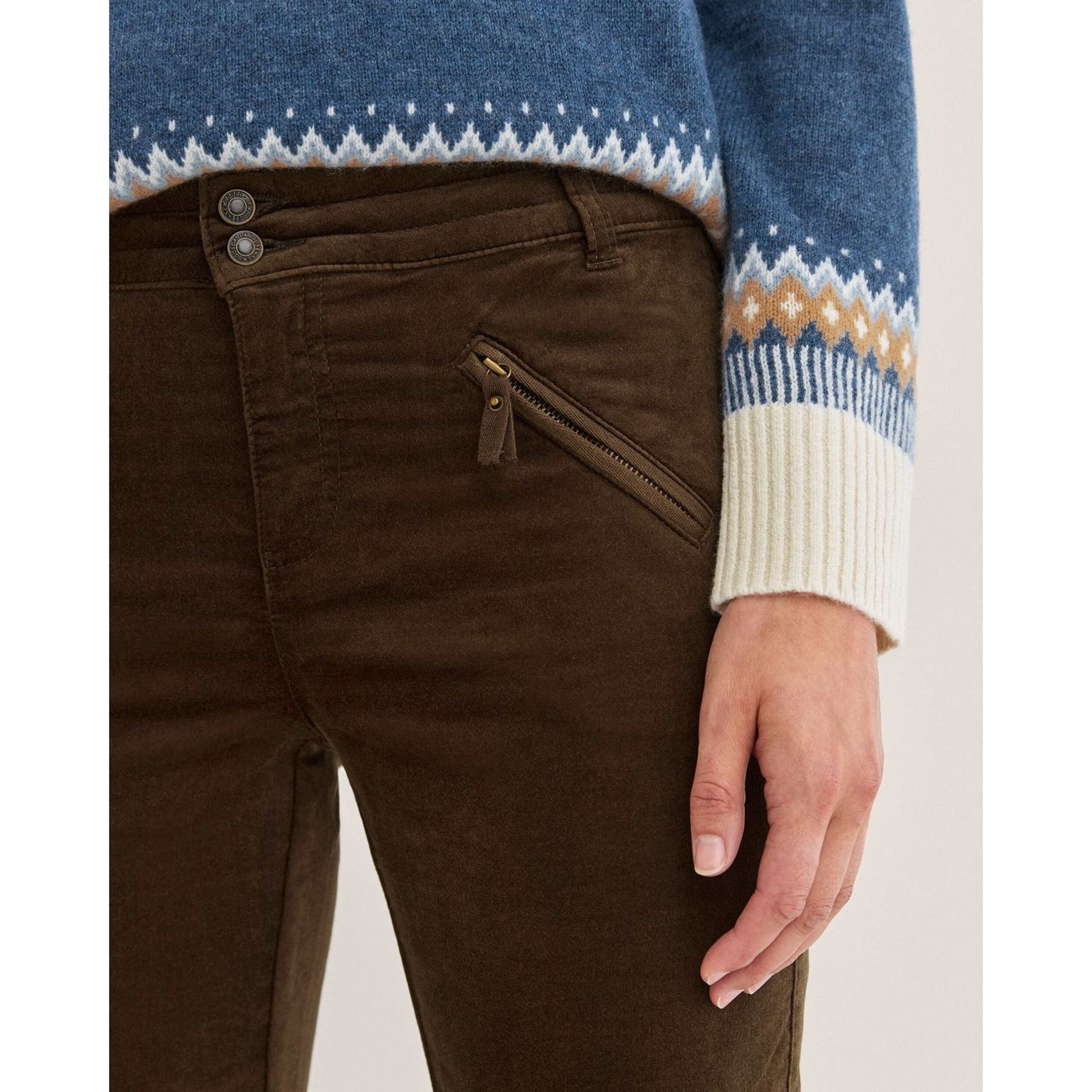 Sammetsbyxa Jodhpurs, från Newhouse, i färgen brun. Klicka för att öppna bilden i stort format