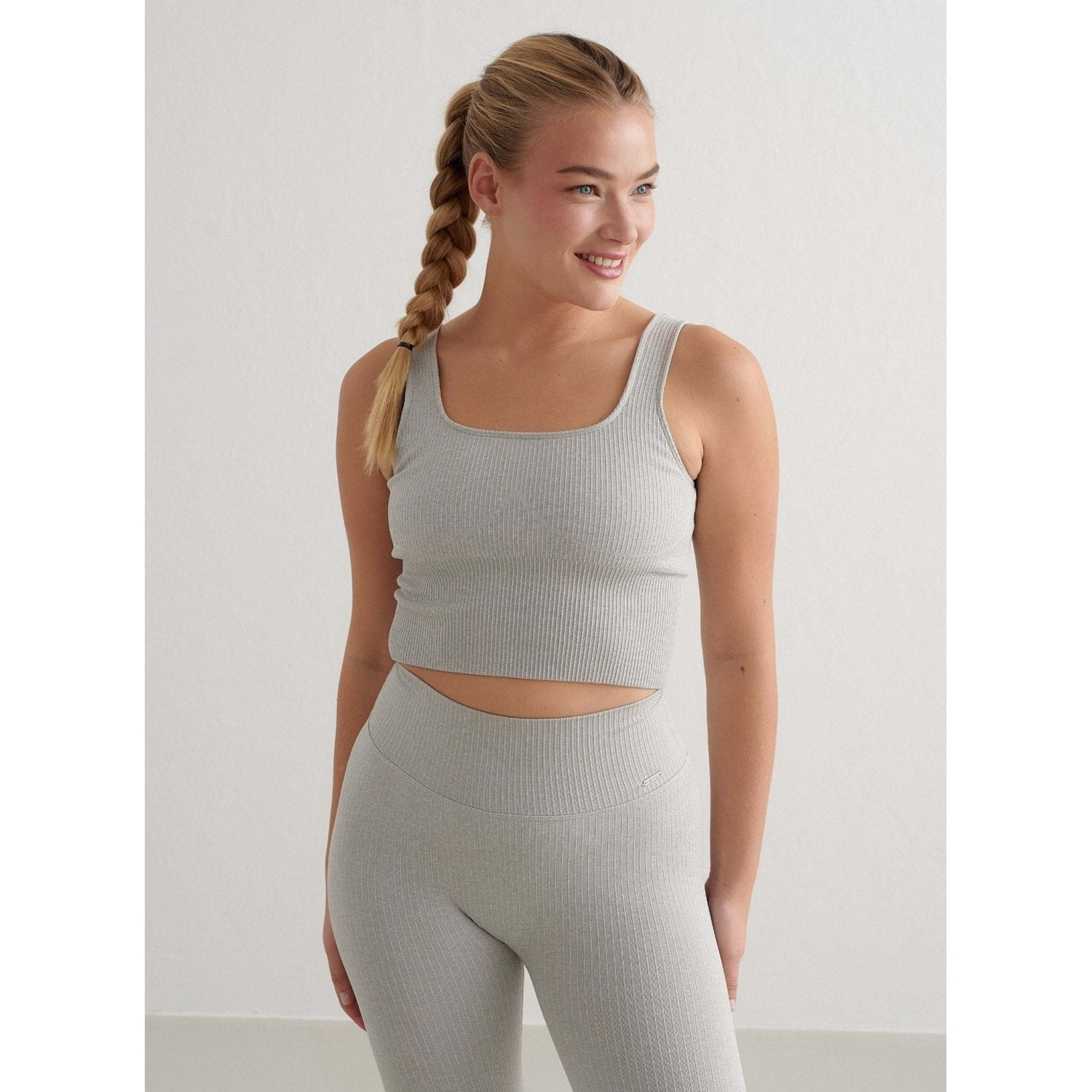 Ribbed Seamless Shaping Bralette