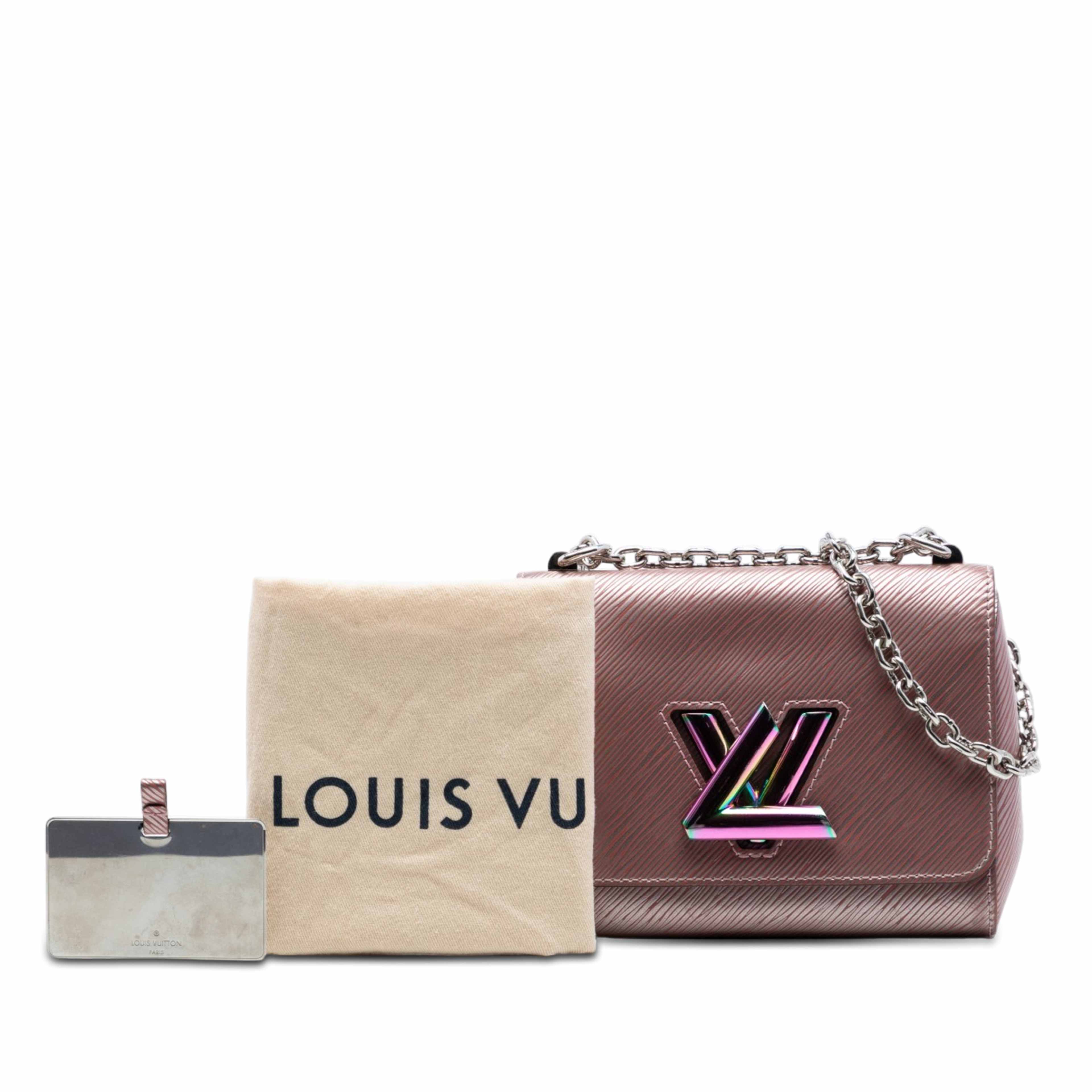 Louis Vuitton Epi Scarabeo Twist Pm, från Luxclusif, i färgen rosa. Klicka för att öppna bilden i stort format