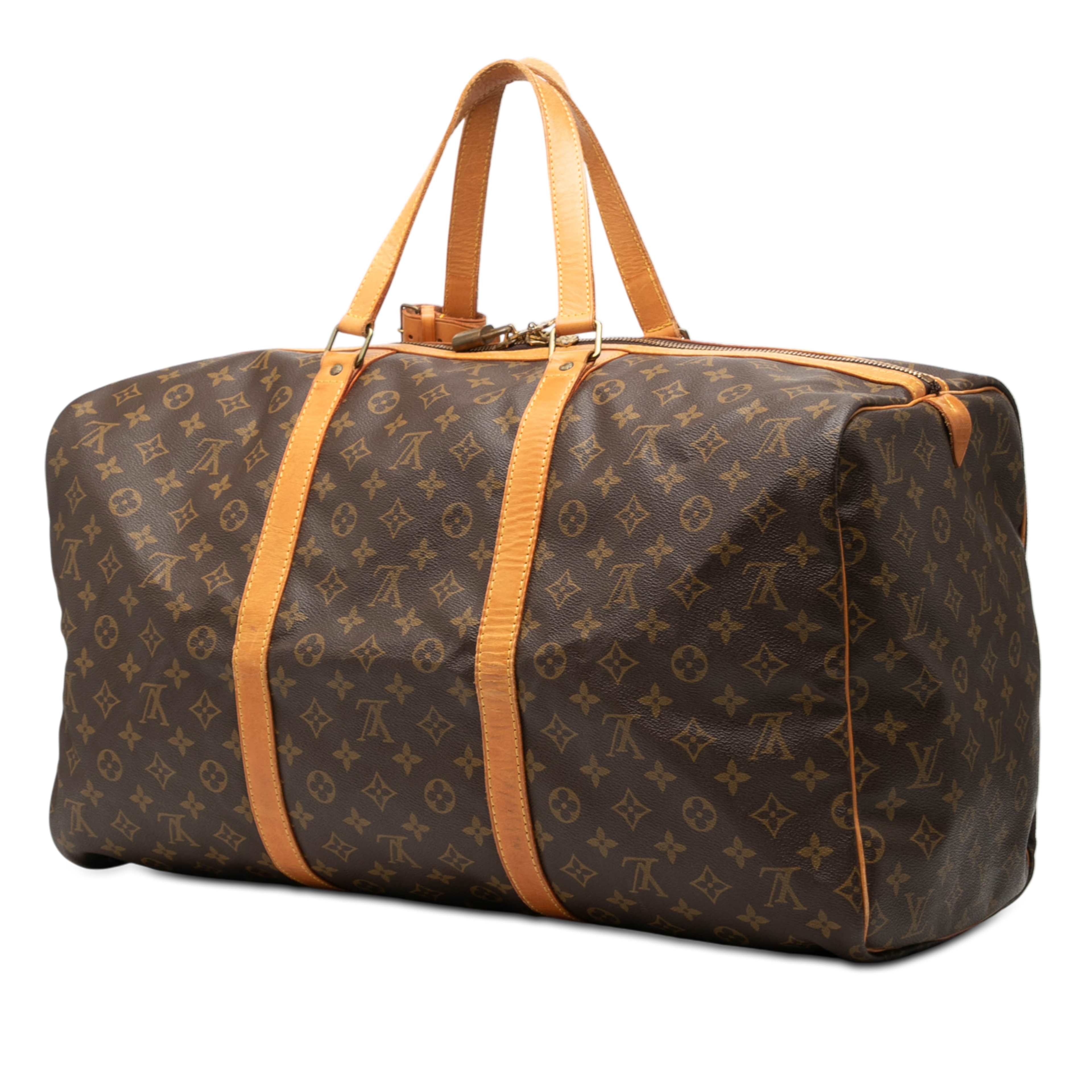 Louis Vuitton Monogram Sac Souple 55, från Luxclusif, i färgen brown. Klicka för att öppna bilden i stort format