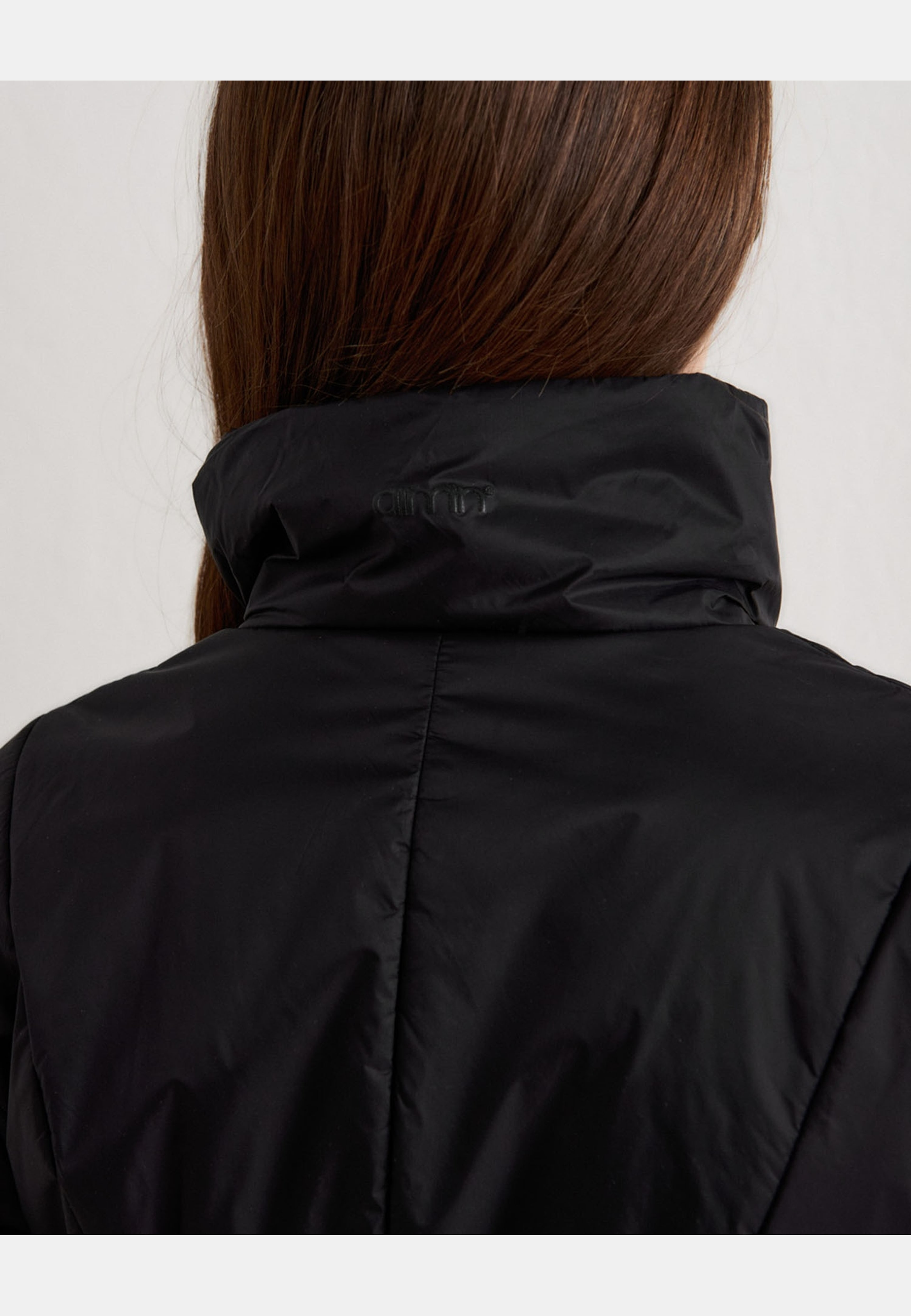 Padded Jacket, från aim'n, i färgen black. Klicka för att öppna bilden i stort format