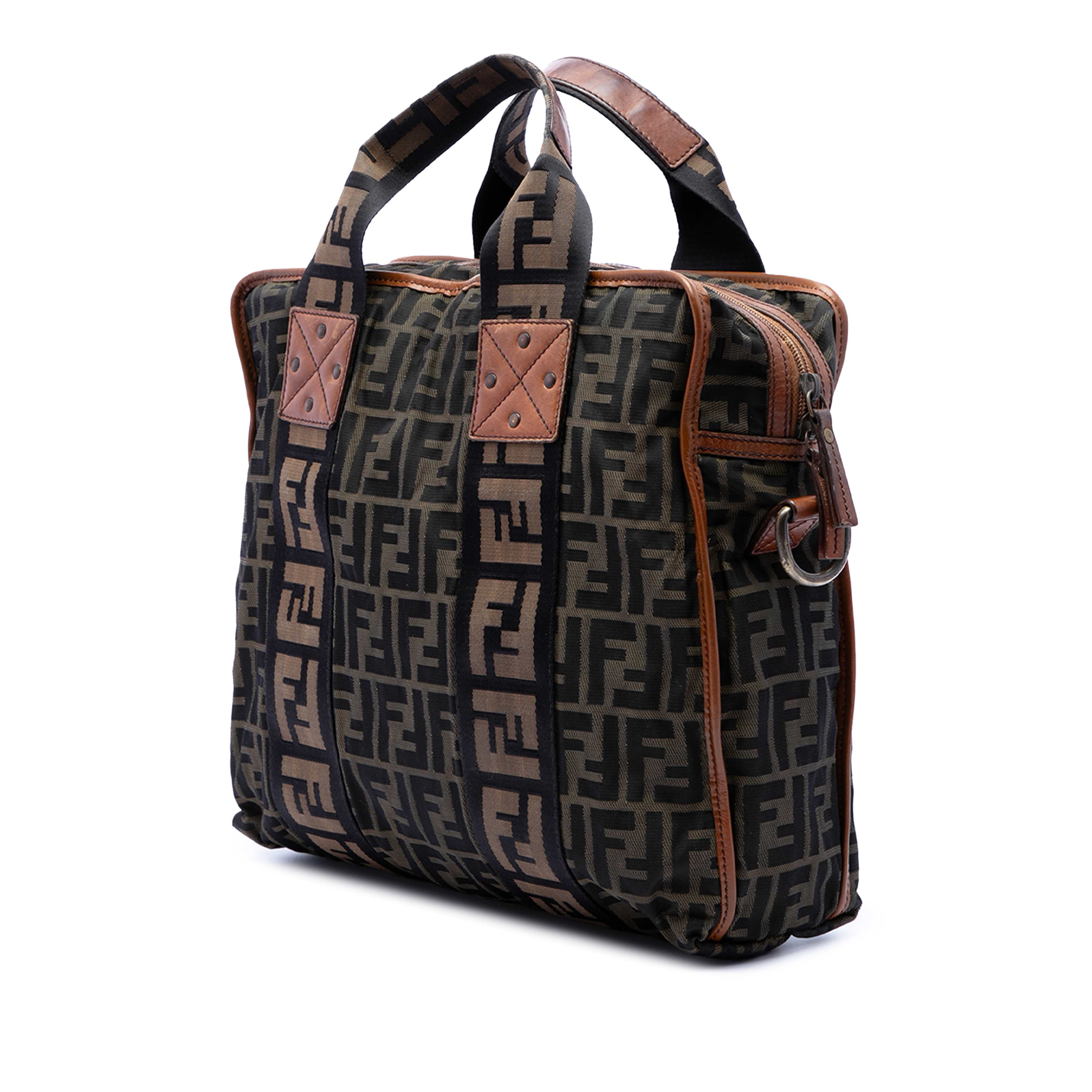 Fendi Zucca Canvas Ff Satchel, från Luxclusif, i färgen brown. Klicka för att öppna bilden i stort format