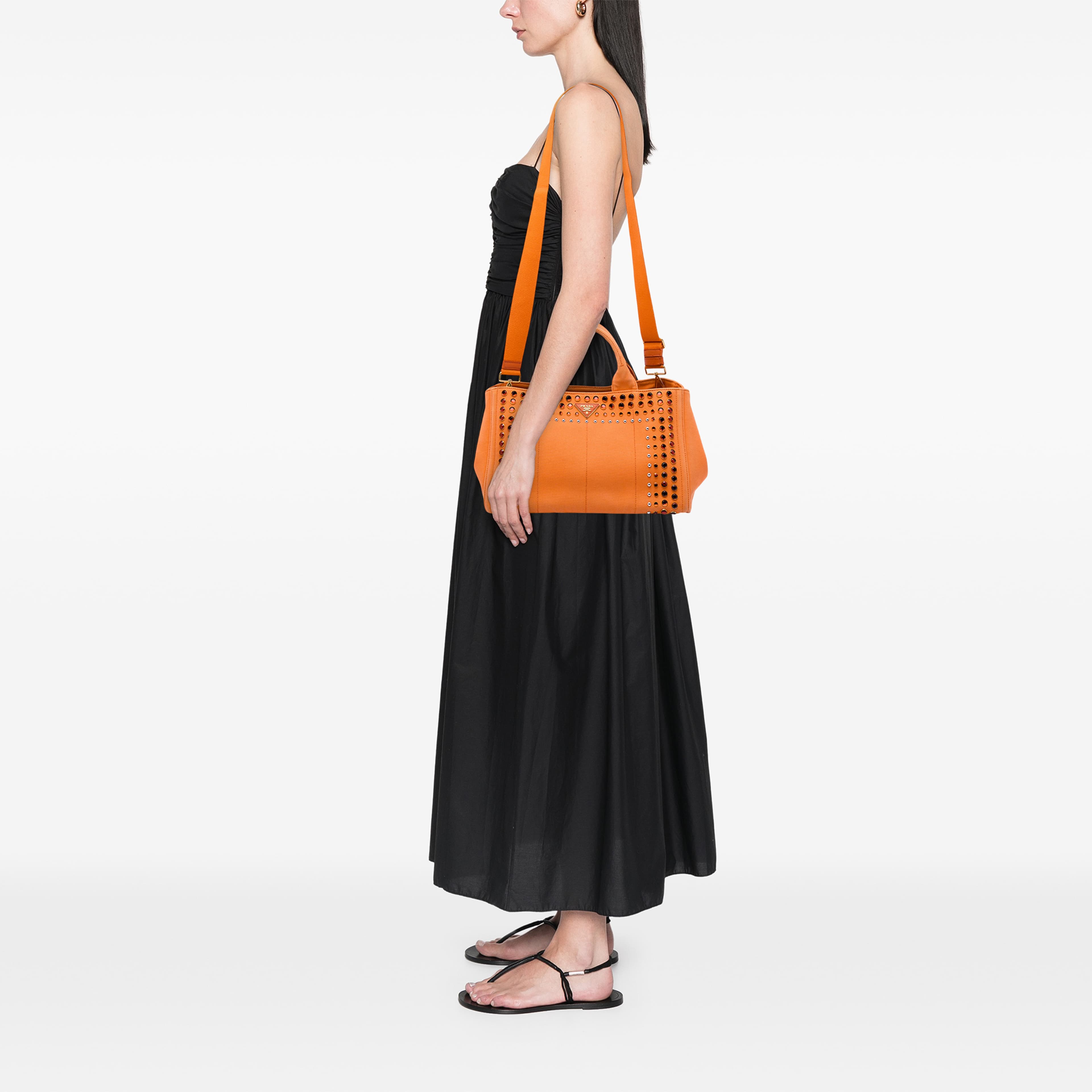 Prada Canvas Canapa Bijoux Satchel, från Luxclusif, i färgen orange. Klicka för att öppna bilden i stort format