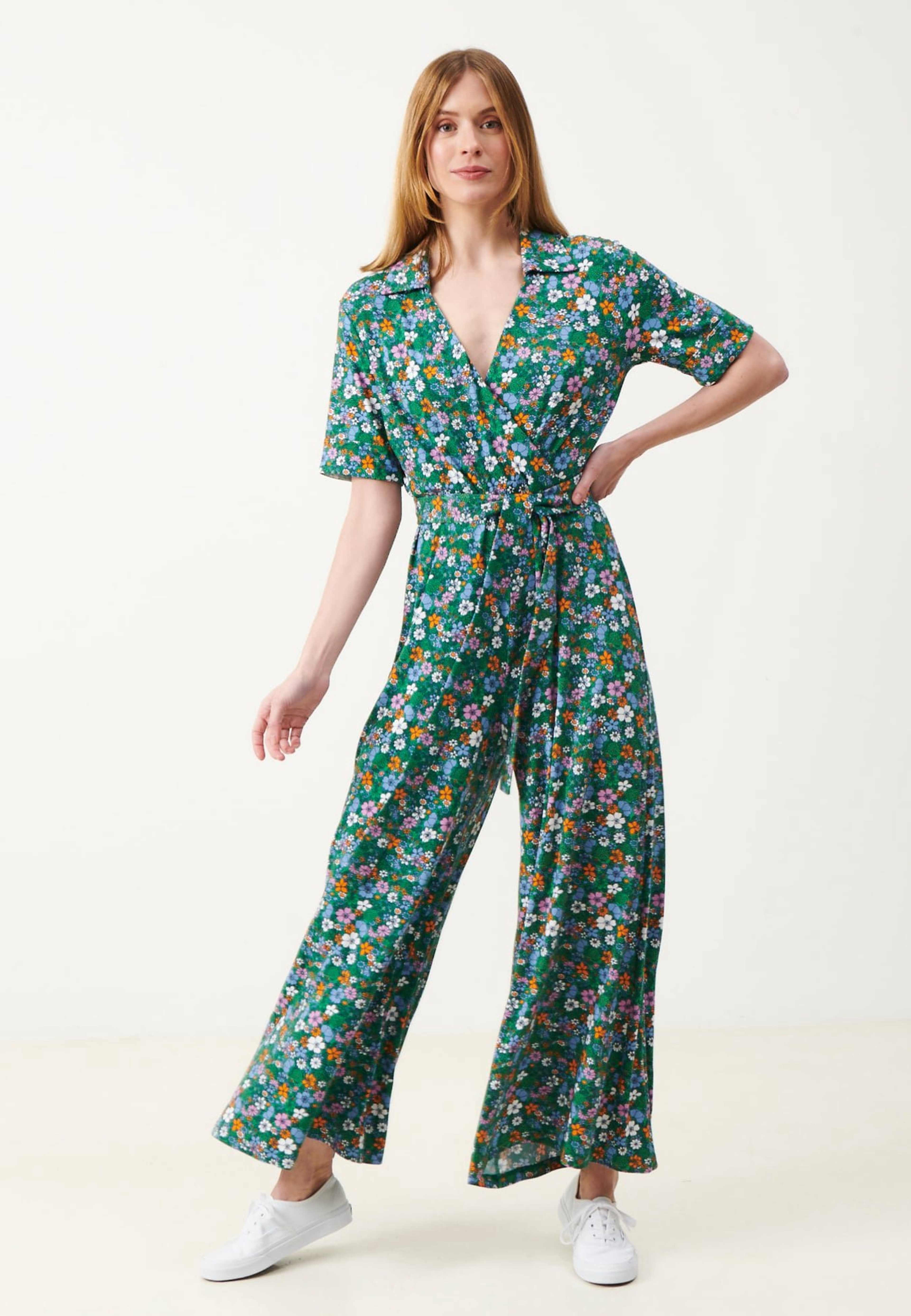 Katrina Jumpsuit, från Jumperfabriken, i färgen green. Klicka för att öppna bilden i stort format