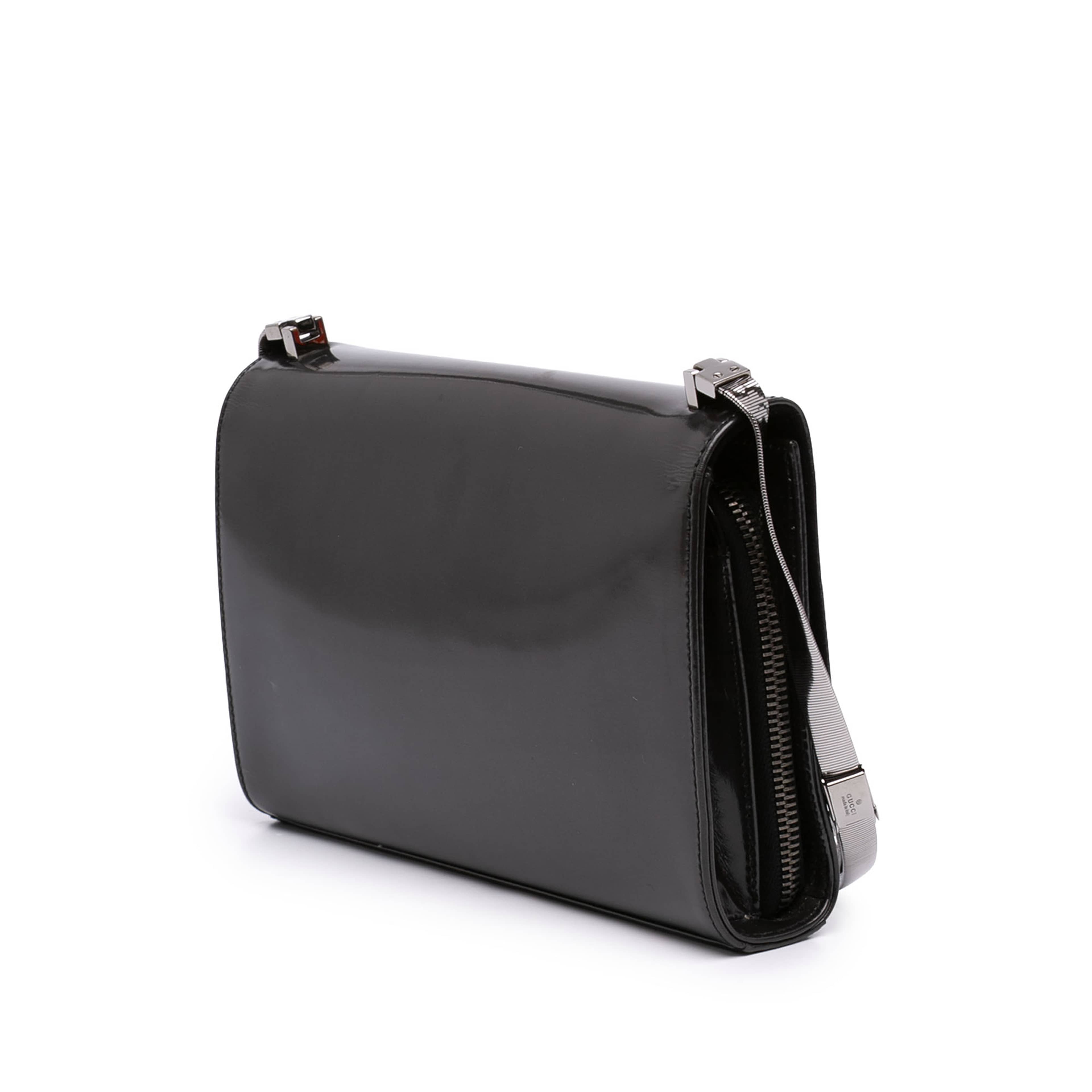 Gucci Patent Leather Shoulder Bag, från Luxclusif, i färgen purpur. Klicka för att öppna bilden i stort format