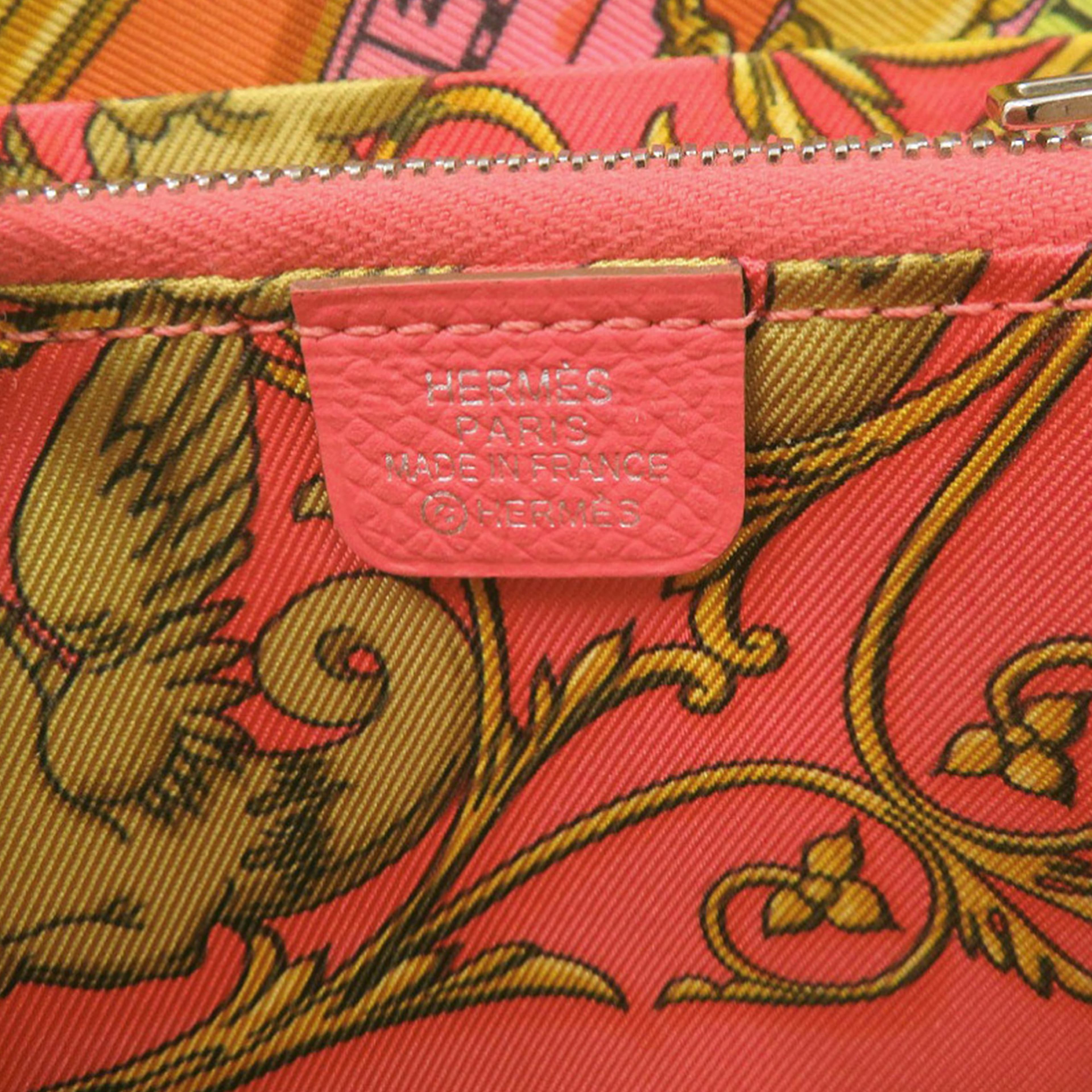 Hermès Epsom Silk In Compact Wallet, från Luxclusif, i färgen blush. Klicka för att öppna bilden i stort format