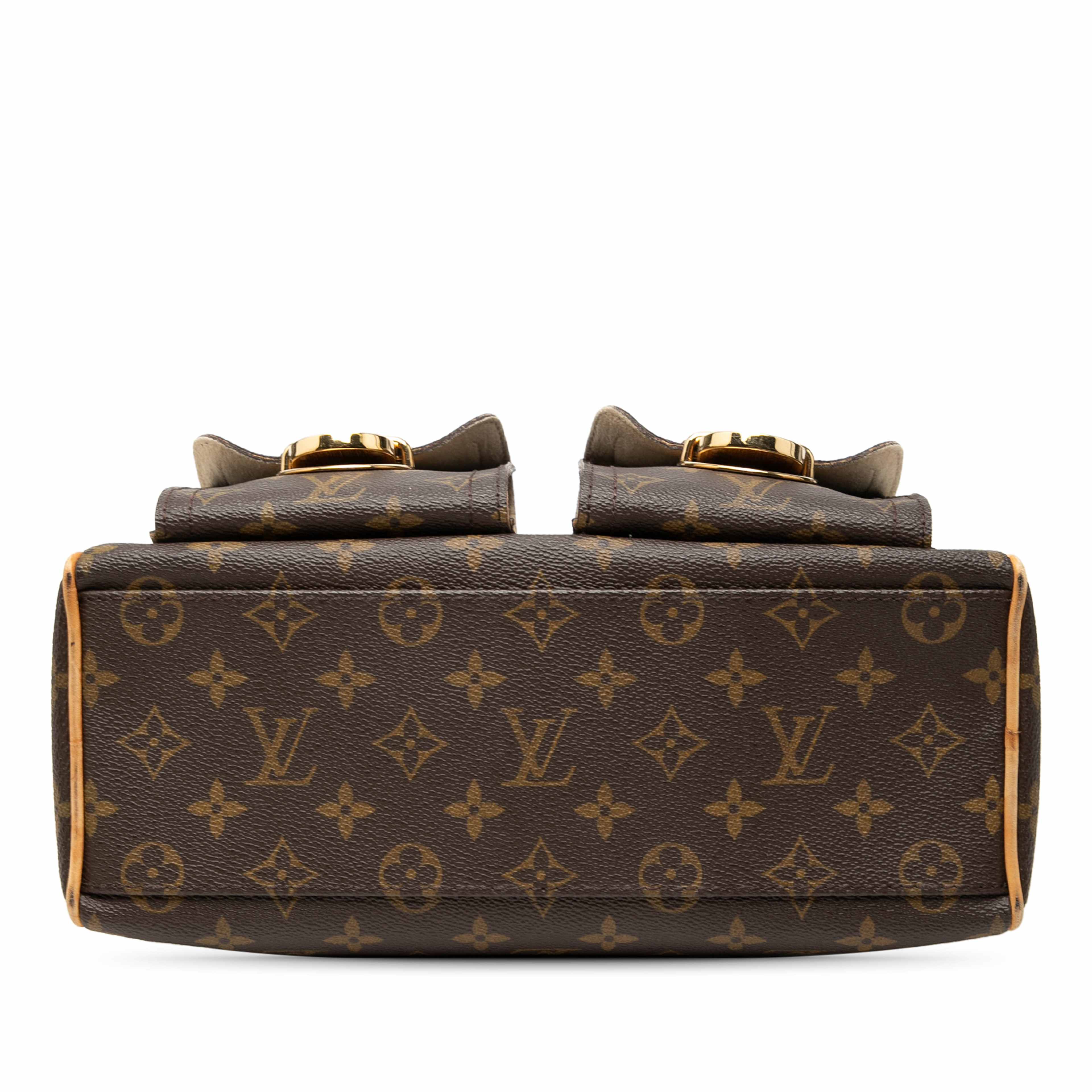 Louis Vuitton Monogram Manhattan Pm, från Luxclusif, i färgen brun. Klicka för att öppna bilden i stort format
