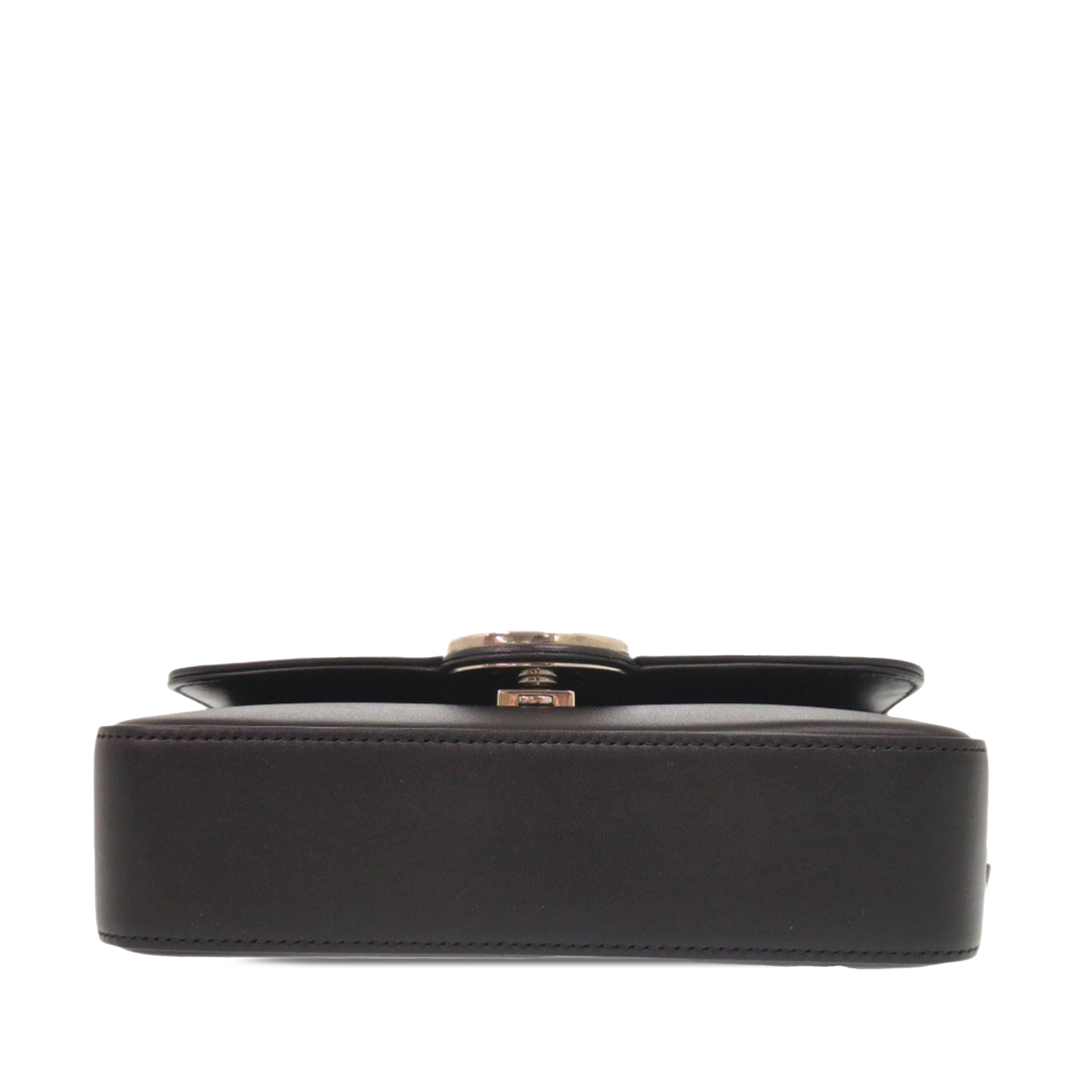 Gucci Mini Leather Petite Gg Satchel, från Luxclusif, i färgen black. Klicka för att öppna bilden i stort format